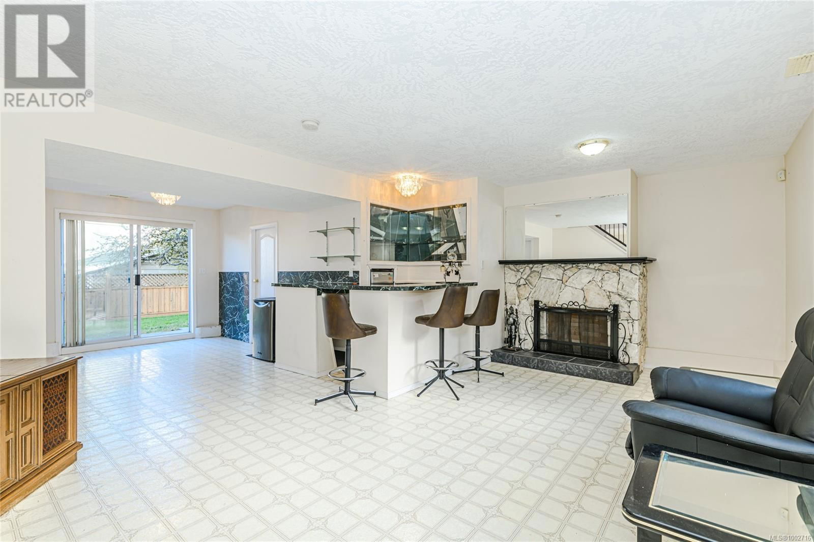 4251 PARKSIDE CRESCENT Image 22
