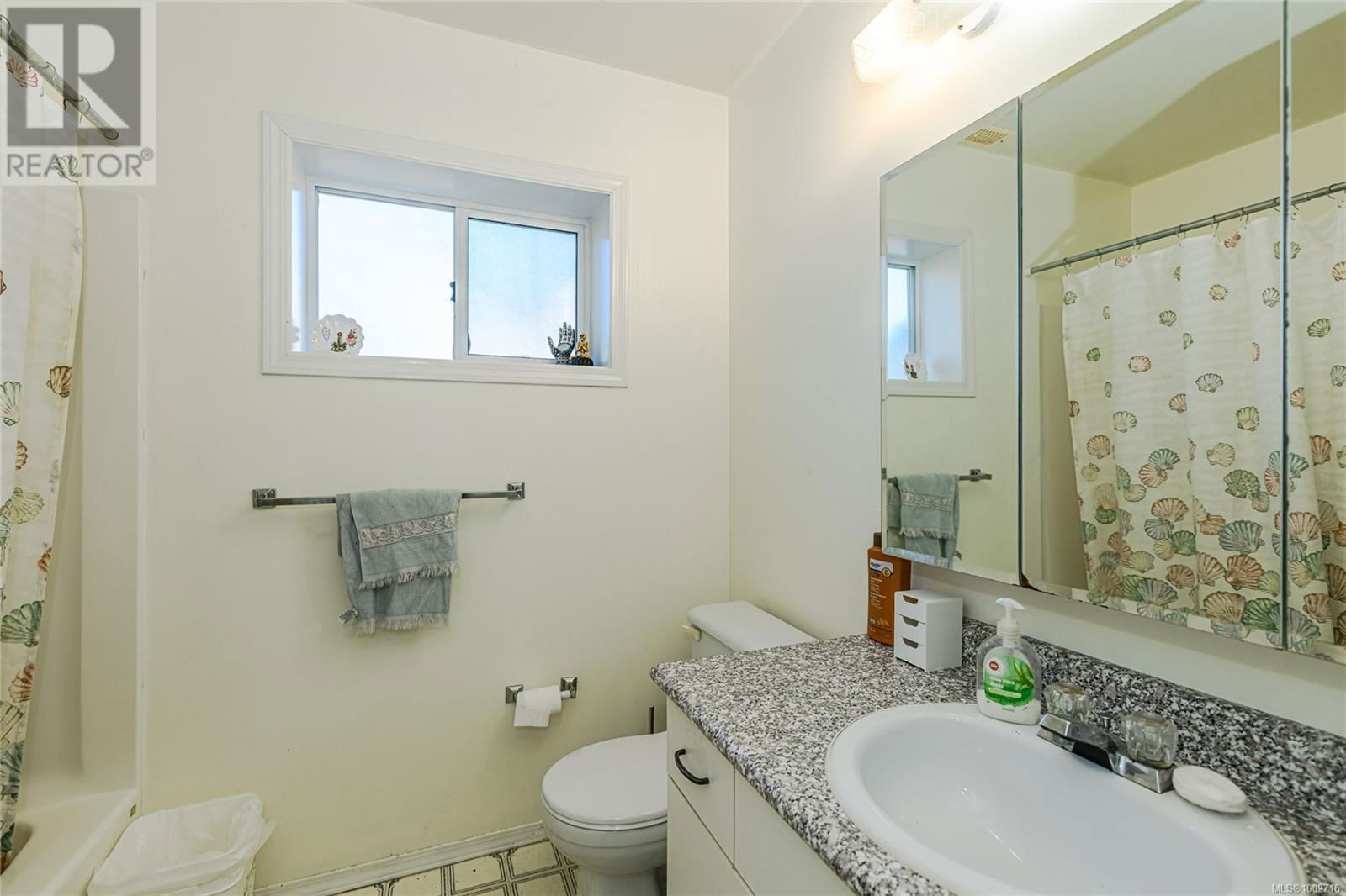 4251 PARKSIDE CRESCENT Image 32
