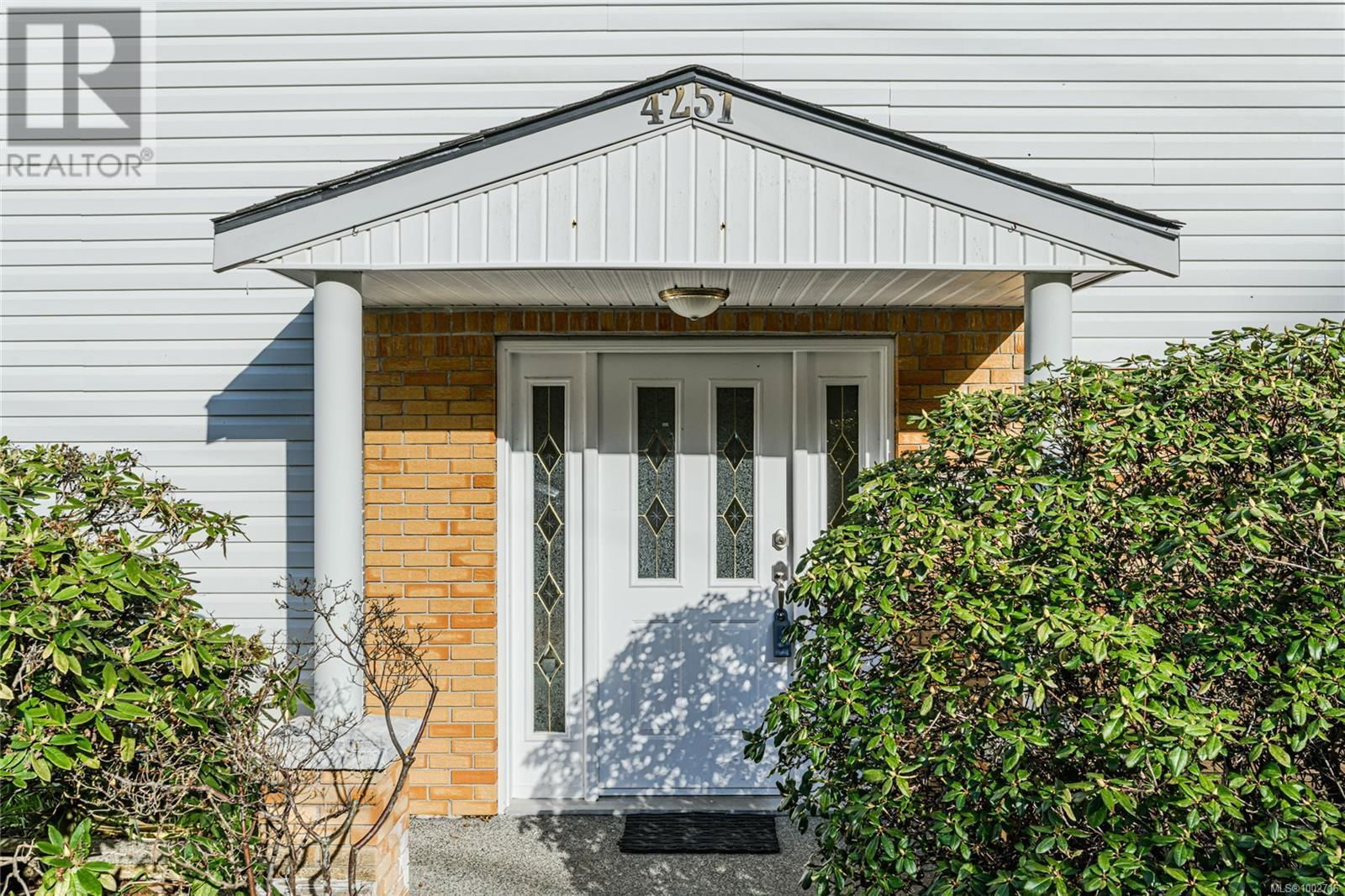 4251 PARKSIDE CRESCENT Image 37