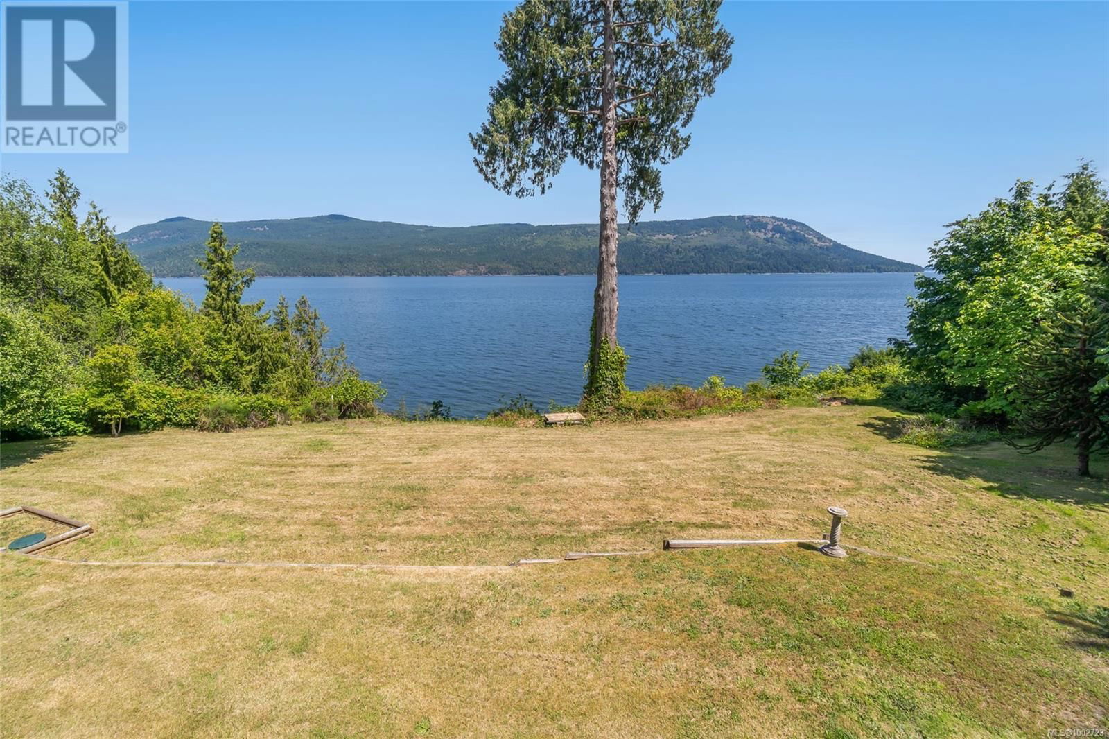 885 CHERRY POINT ROAD Image 85