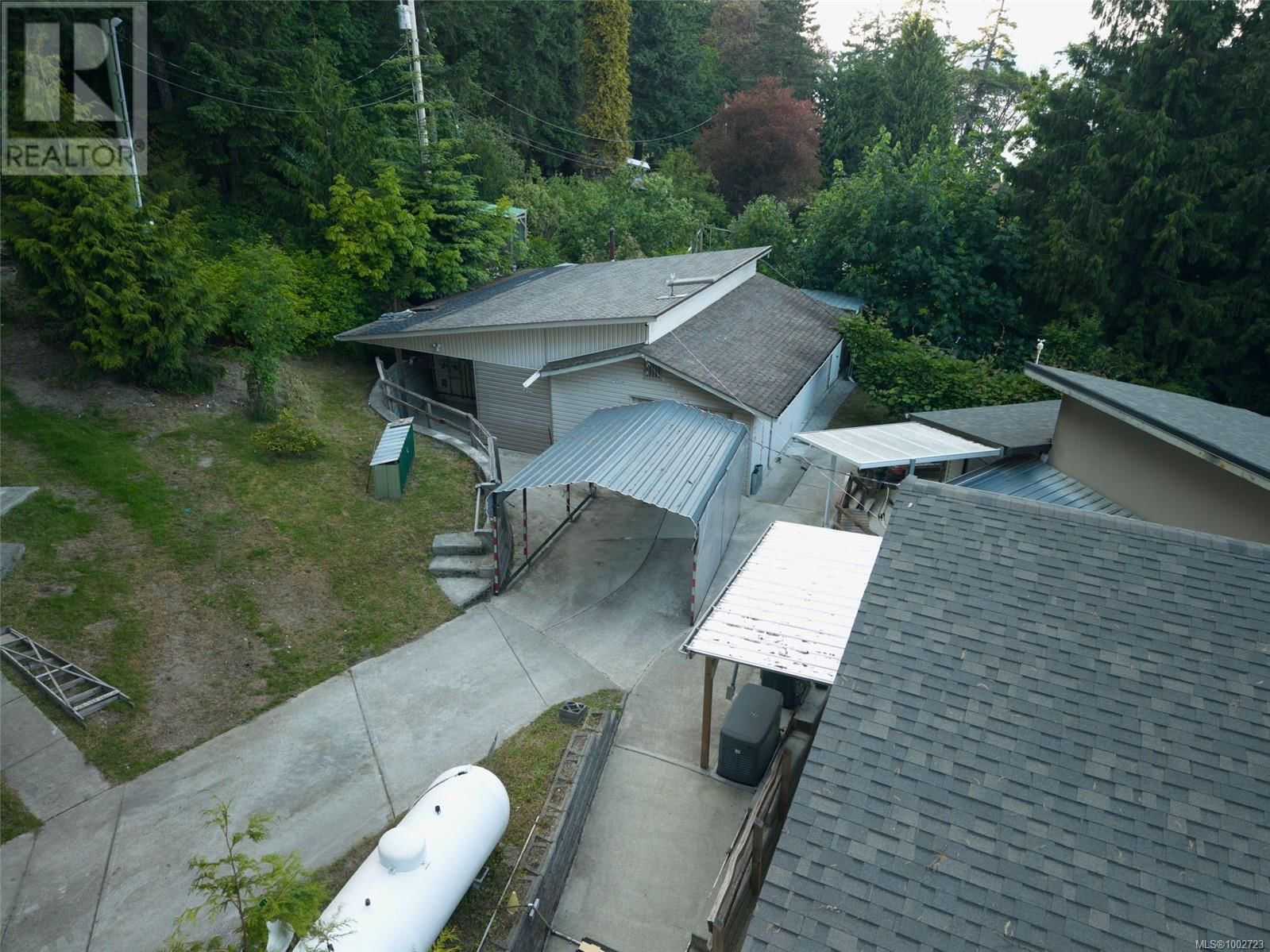885 CHERRY POINT ROAD Image 93