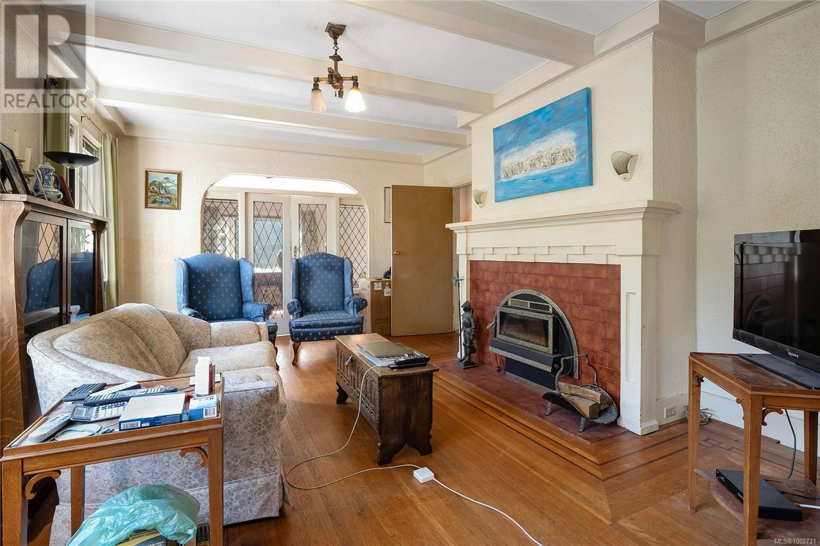 1539 MONTEREY AVENUE Image 11