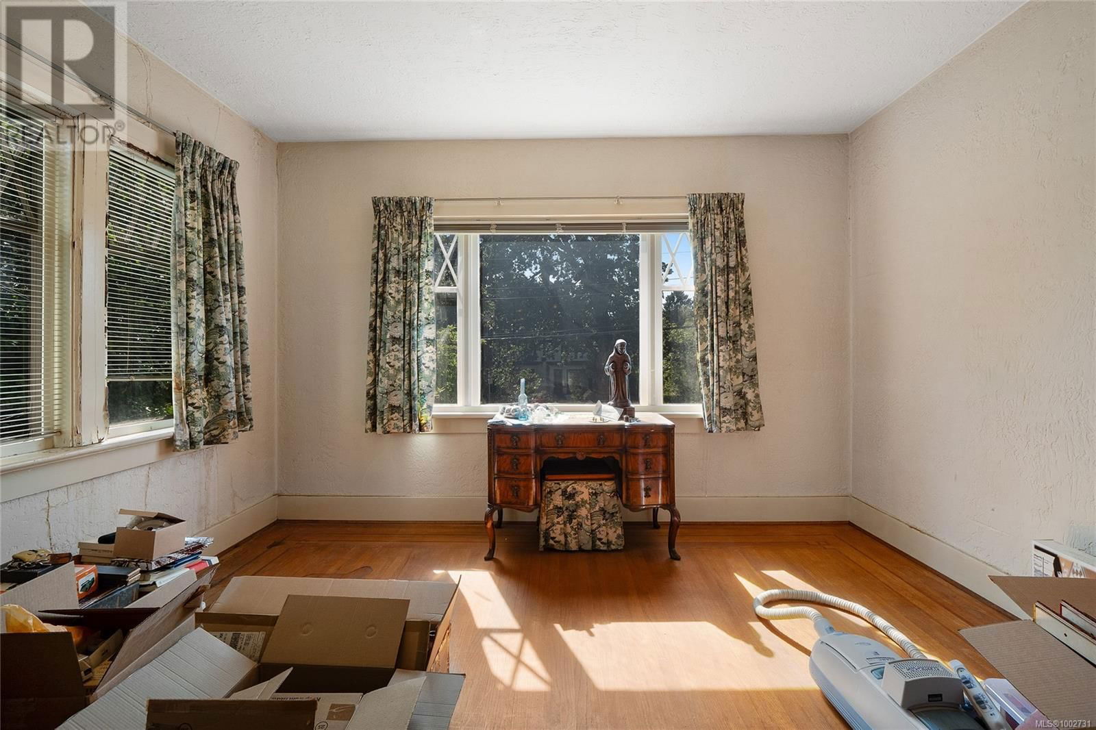 1539 MONTEREY AVENUE Image 22