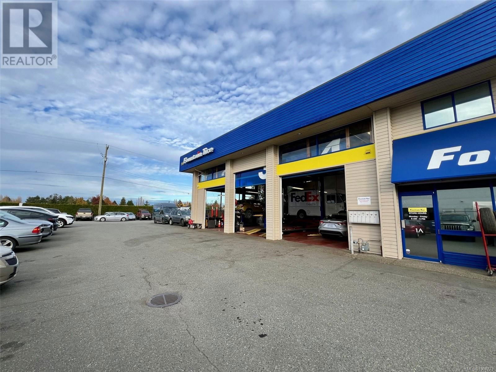 2061 MALAVIEW AVENUE WEST Image 5
