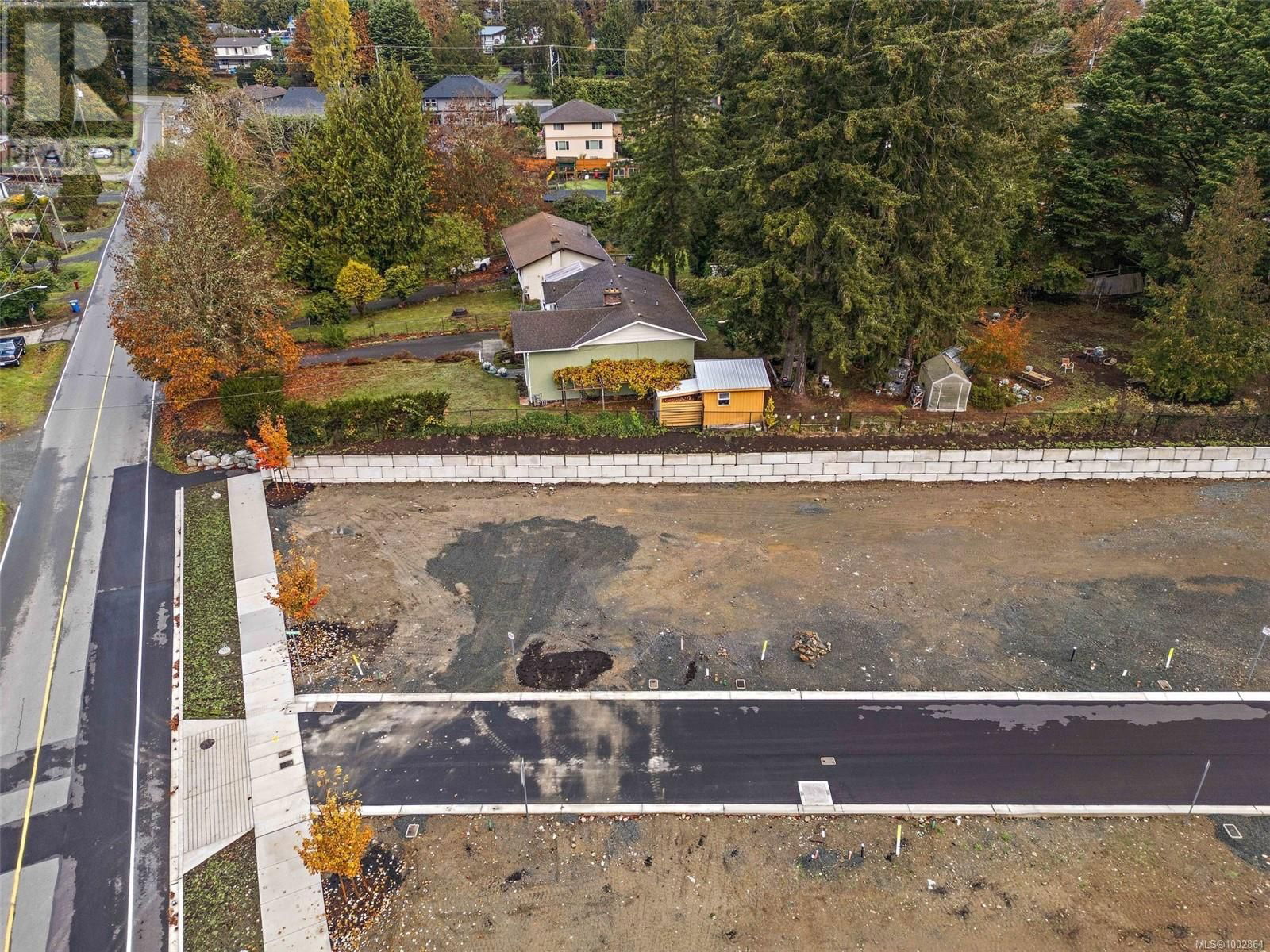 Lot 8 - 2045 MAPLE AVENUE SOUTH Image 4
