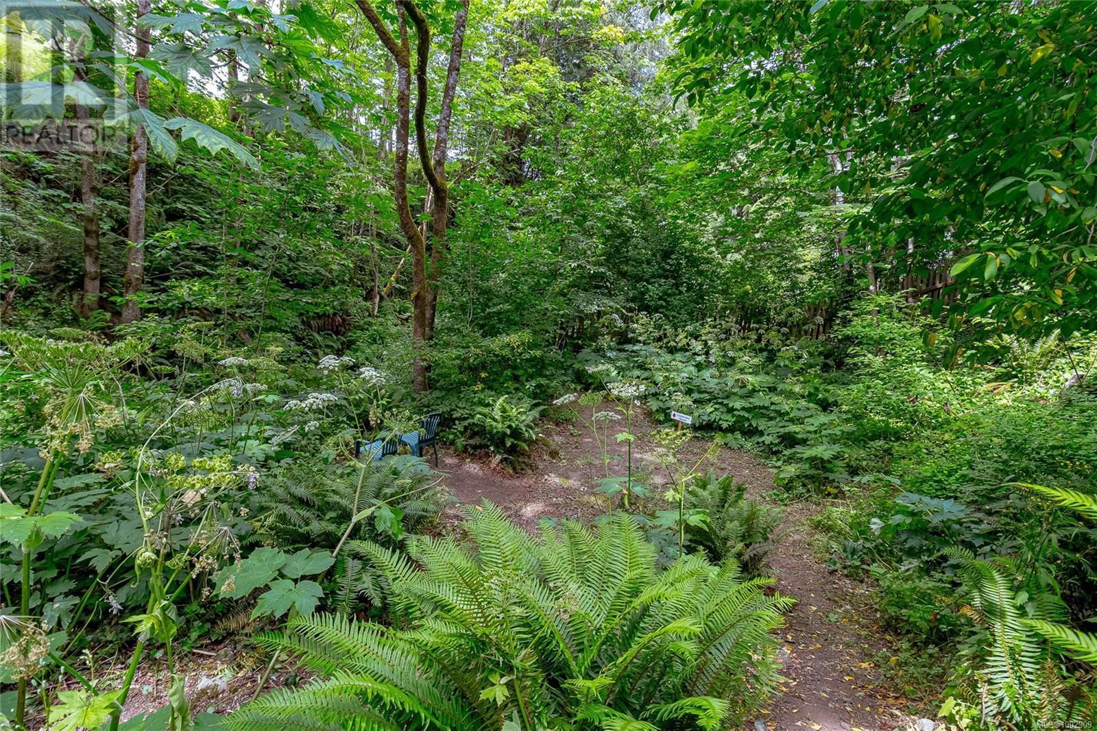 3065 COWICHAN LAKE ROAD Image 44