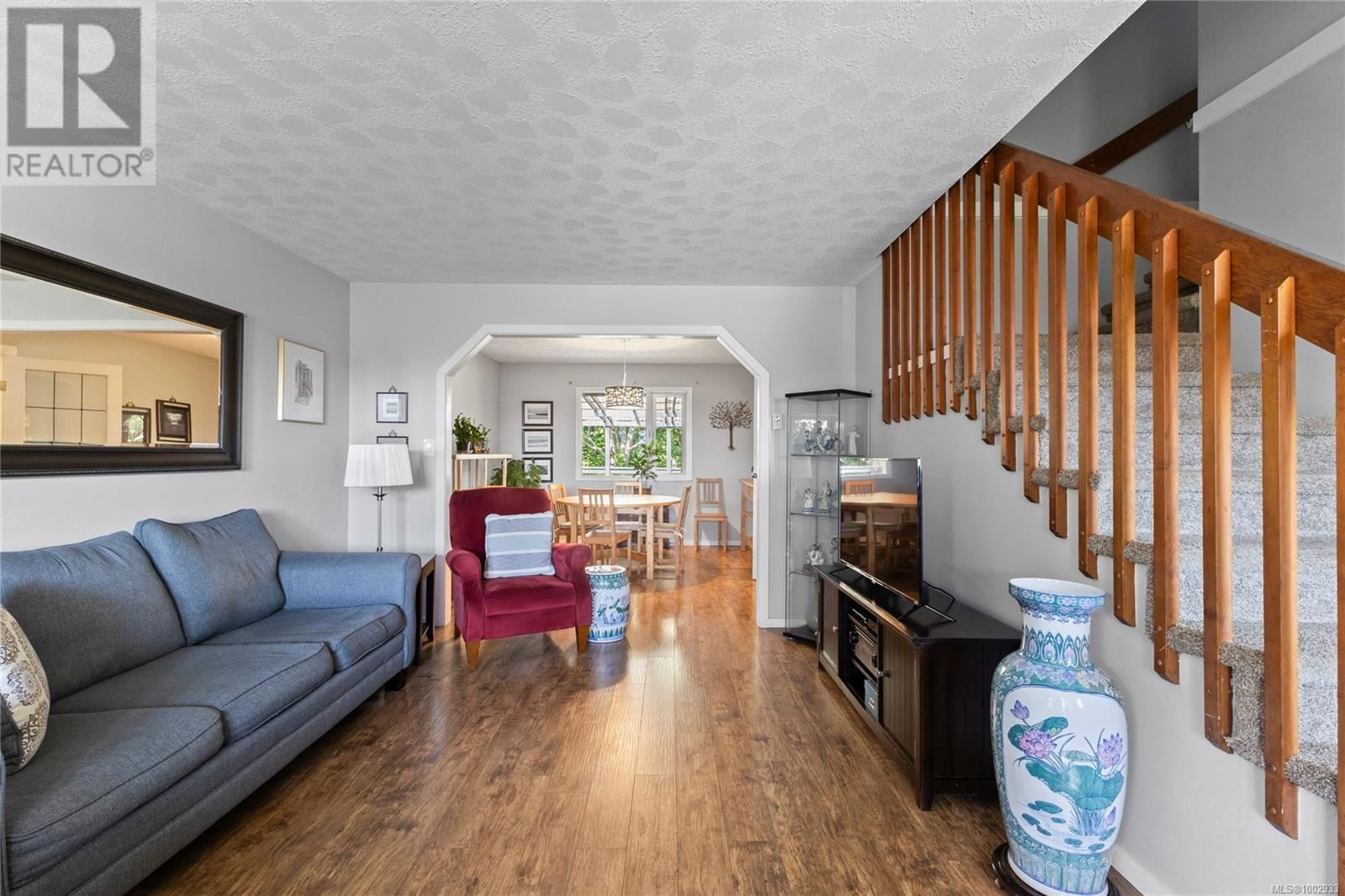 1692 MEADOWBROOK DRIVE Image 17