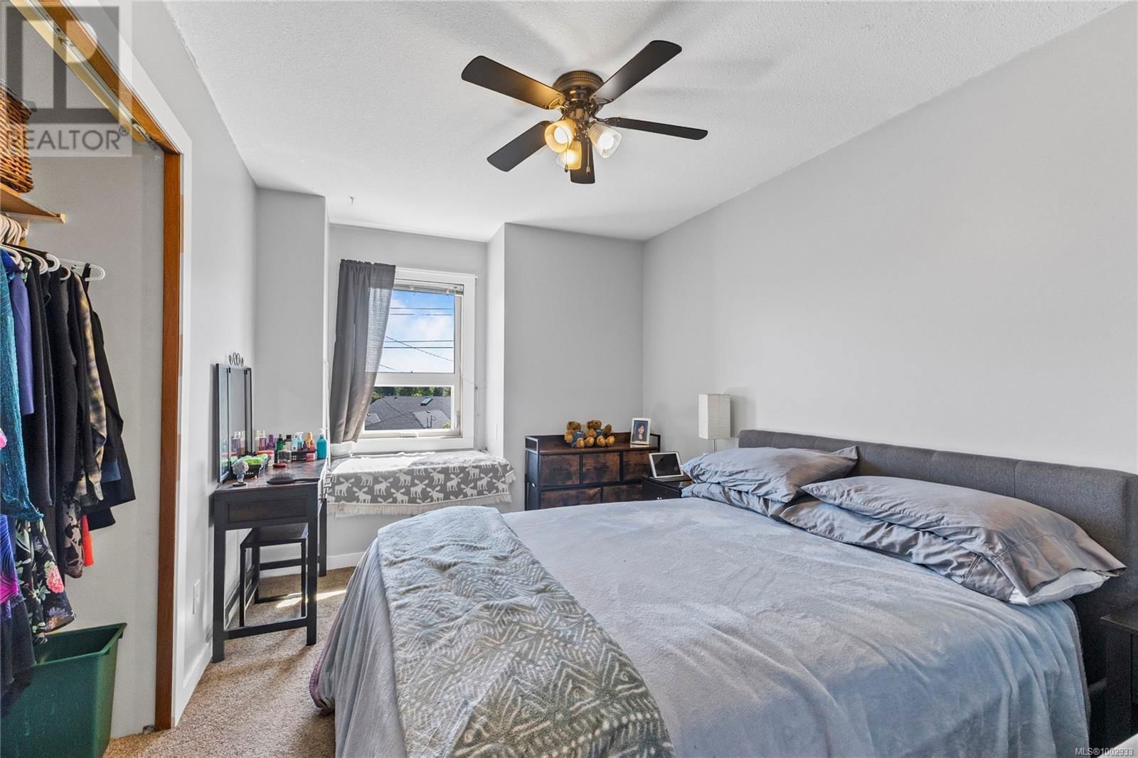 1692 MEADOWBROOK DRIVE Image 23