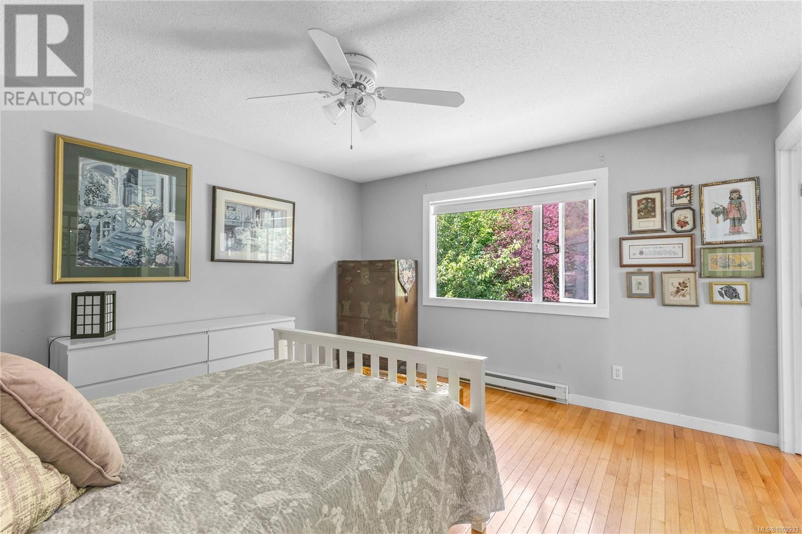 1692 MEADOWBROOK DRIVE Image 29