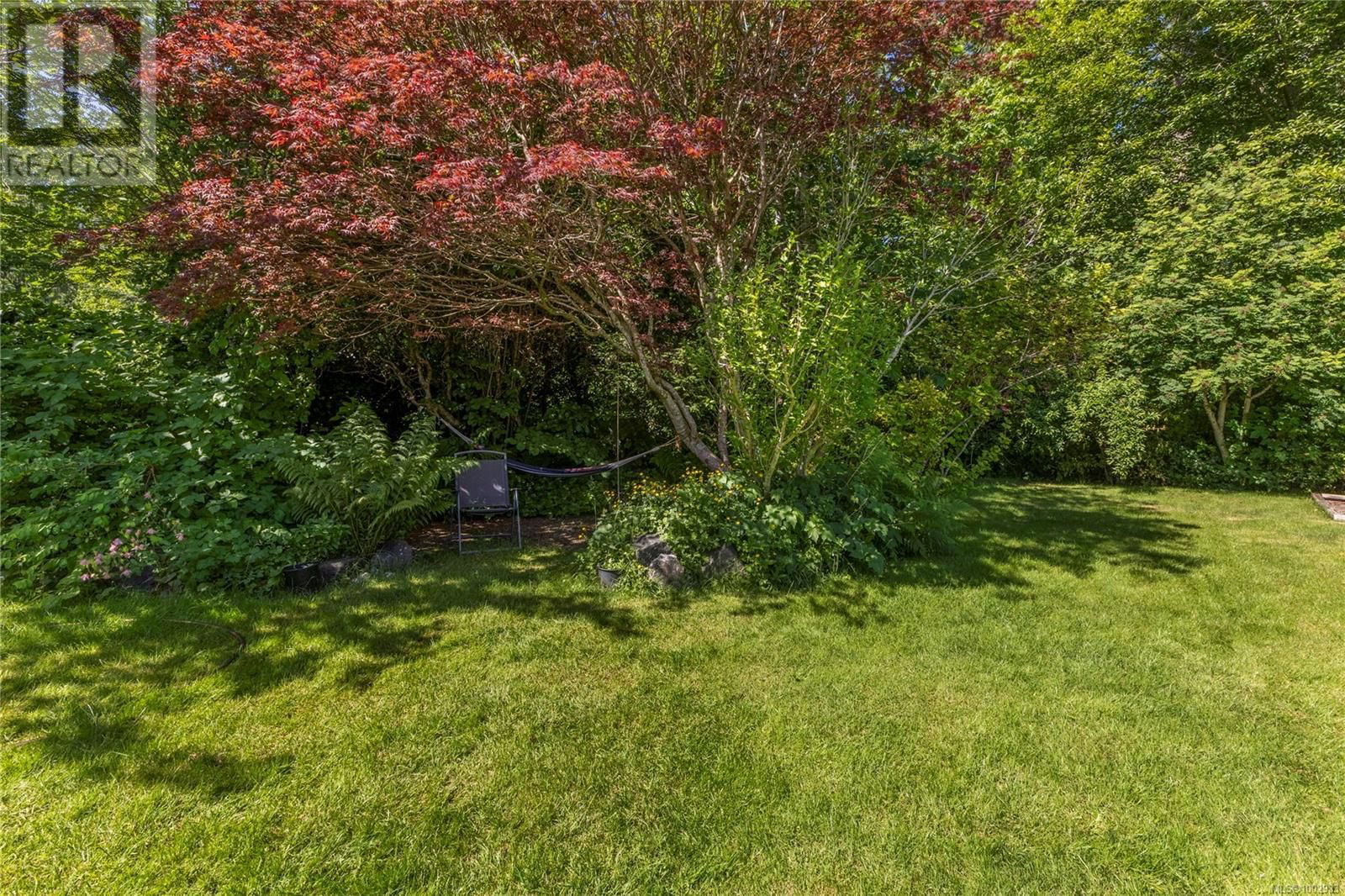 1692 MEADOWBROOK DRIVE Image 36