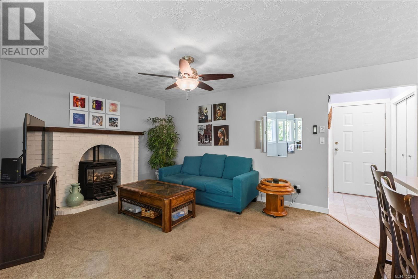 1692 MEADOWBROOK DRIVE Image 6