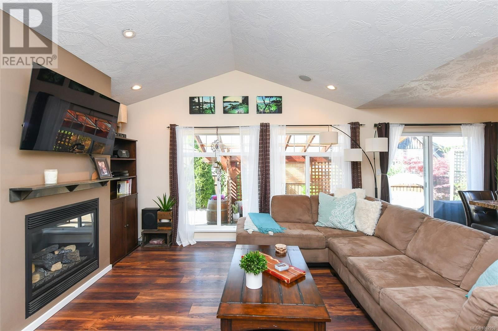 2664 RYDAL AVENUE Image 10