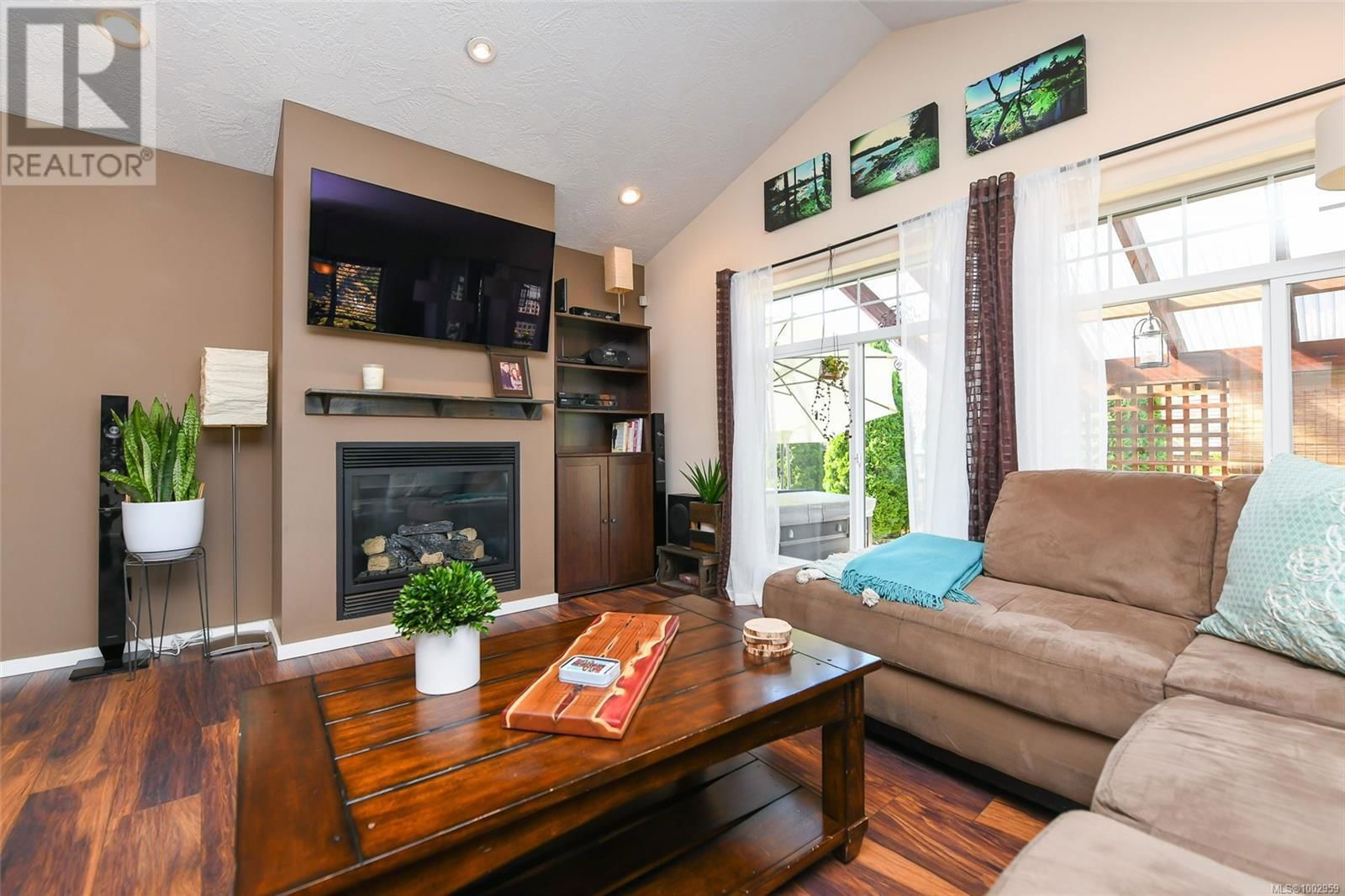 2664 RYDAL AVENUE Image 11