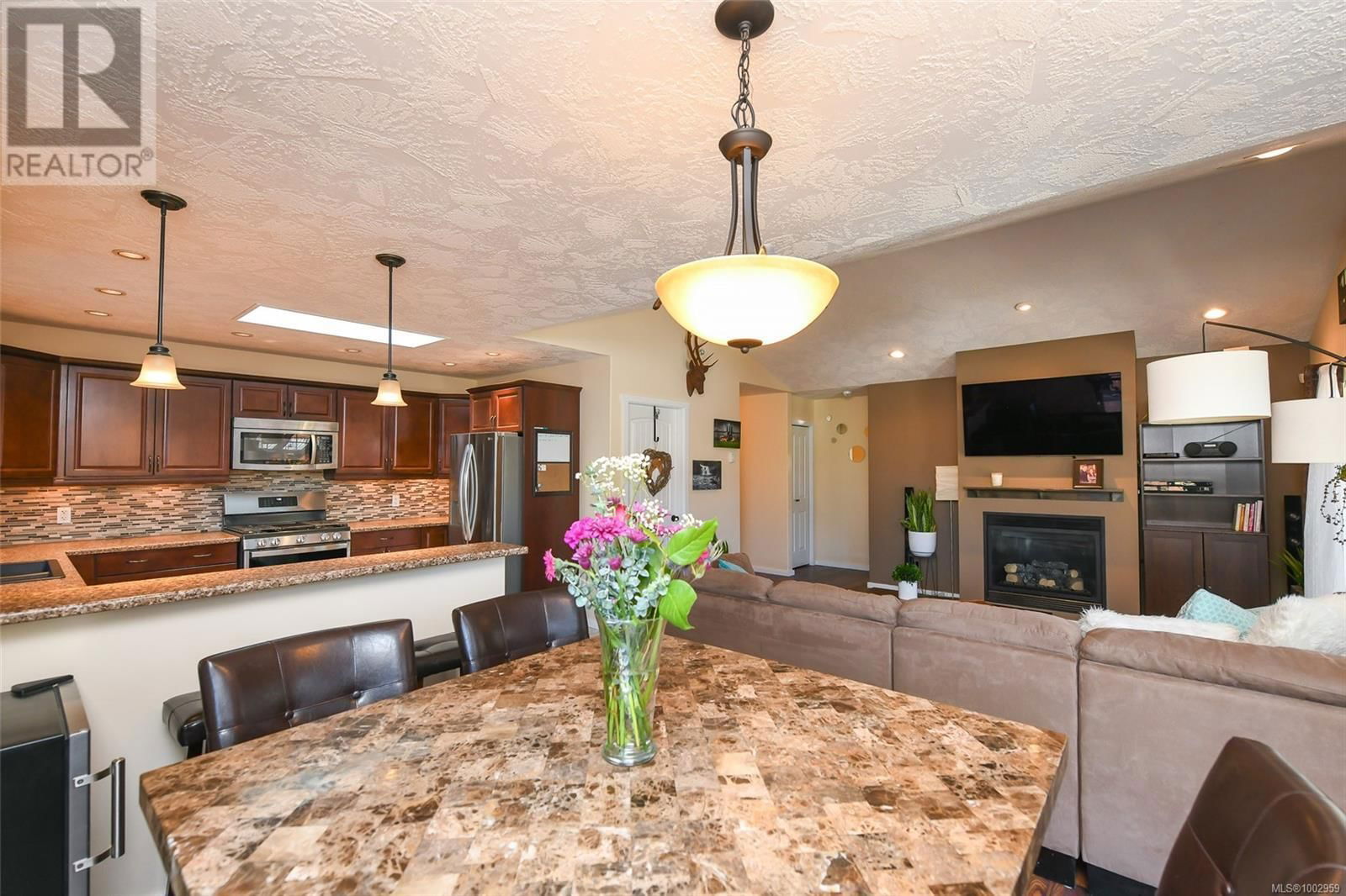 2664 RYDAL AVENUE Image 16