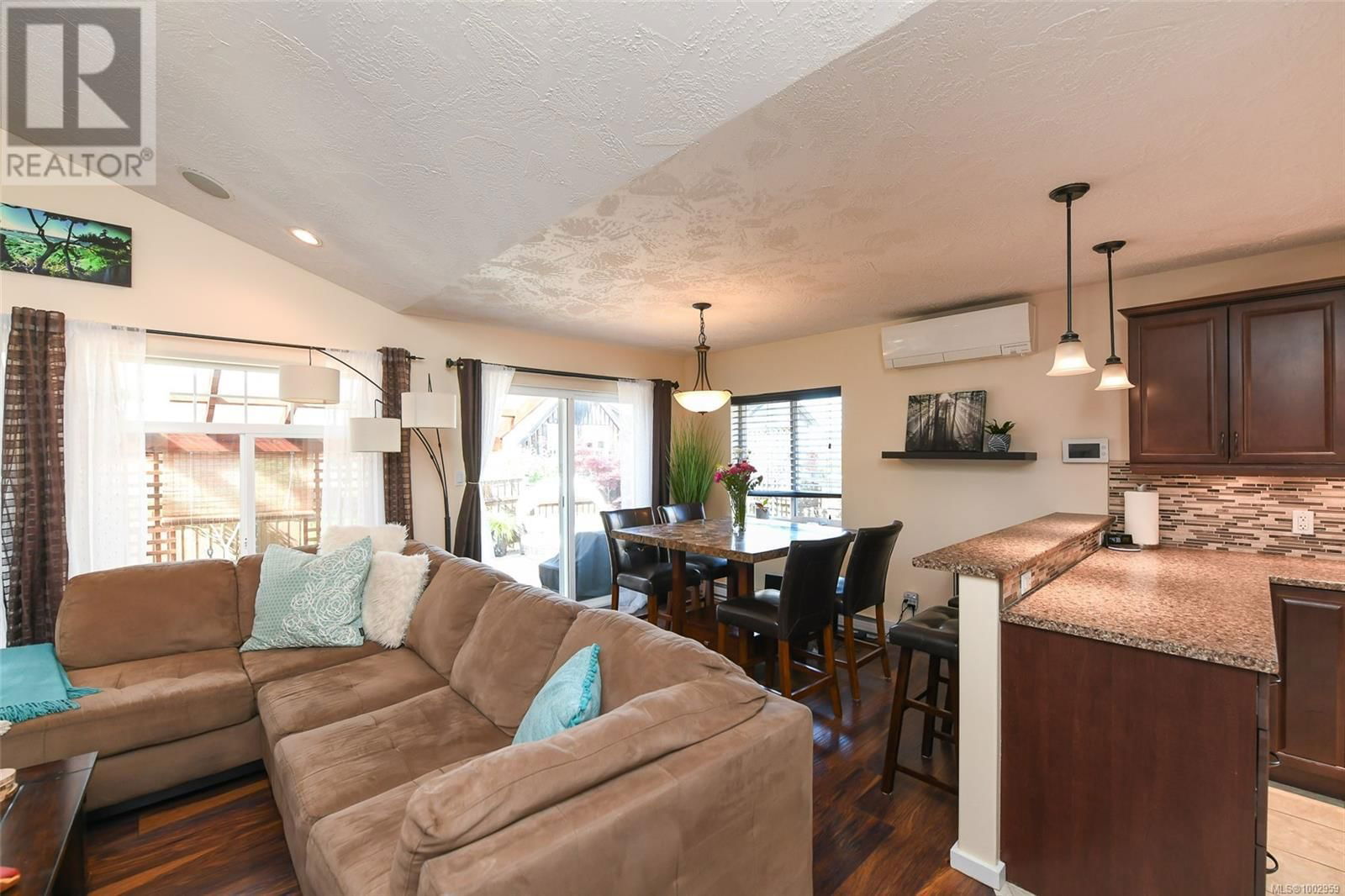 2664 RYDAL AVENUE Image 17