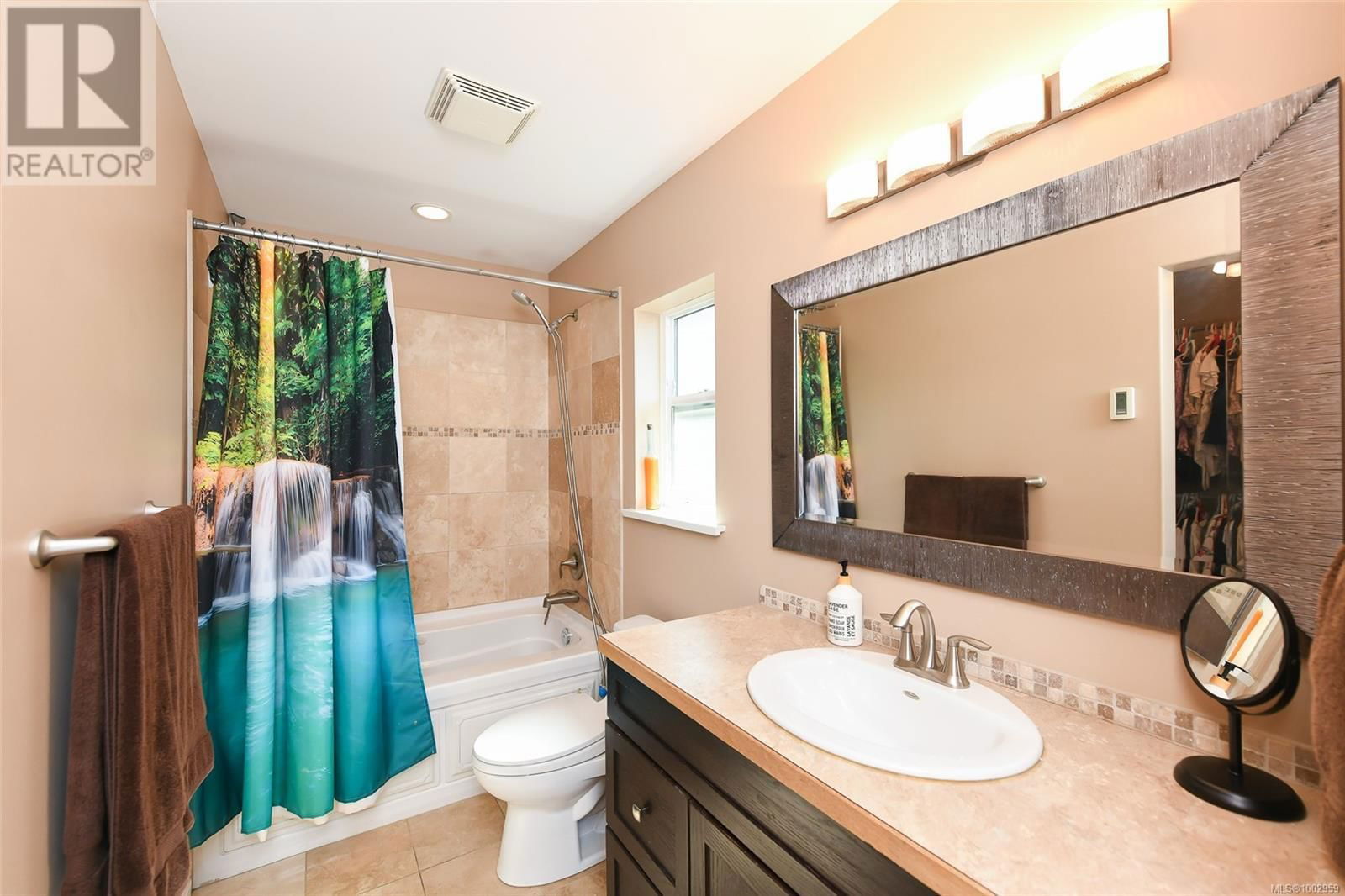 2664 RYDAL AVENUE Image 26