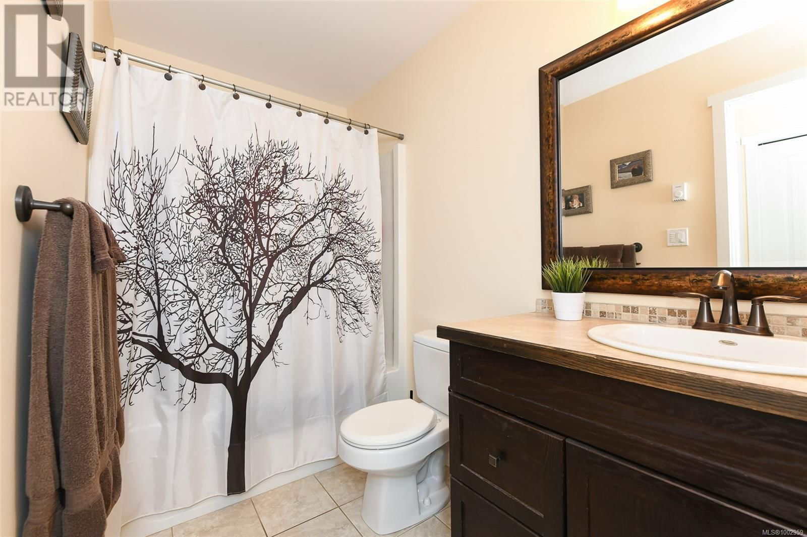 2664 RYDAL AVENUE Image 31
