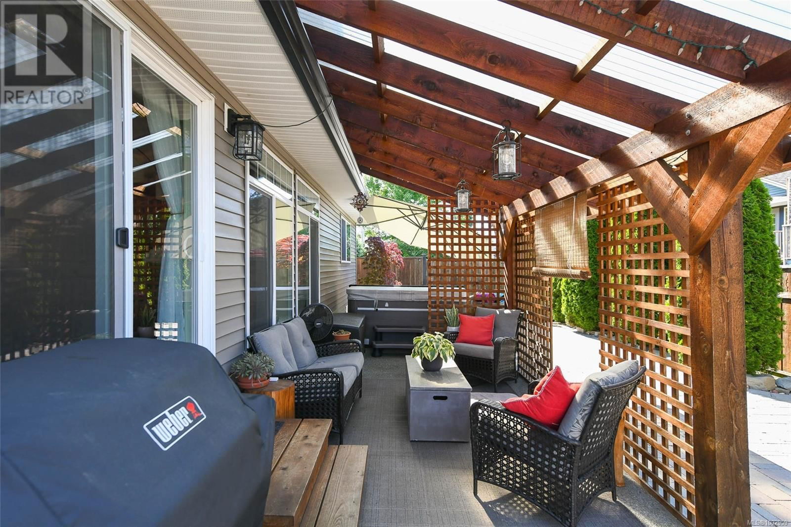 2664 RYDAL AVENUE Image 38