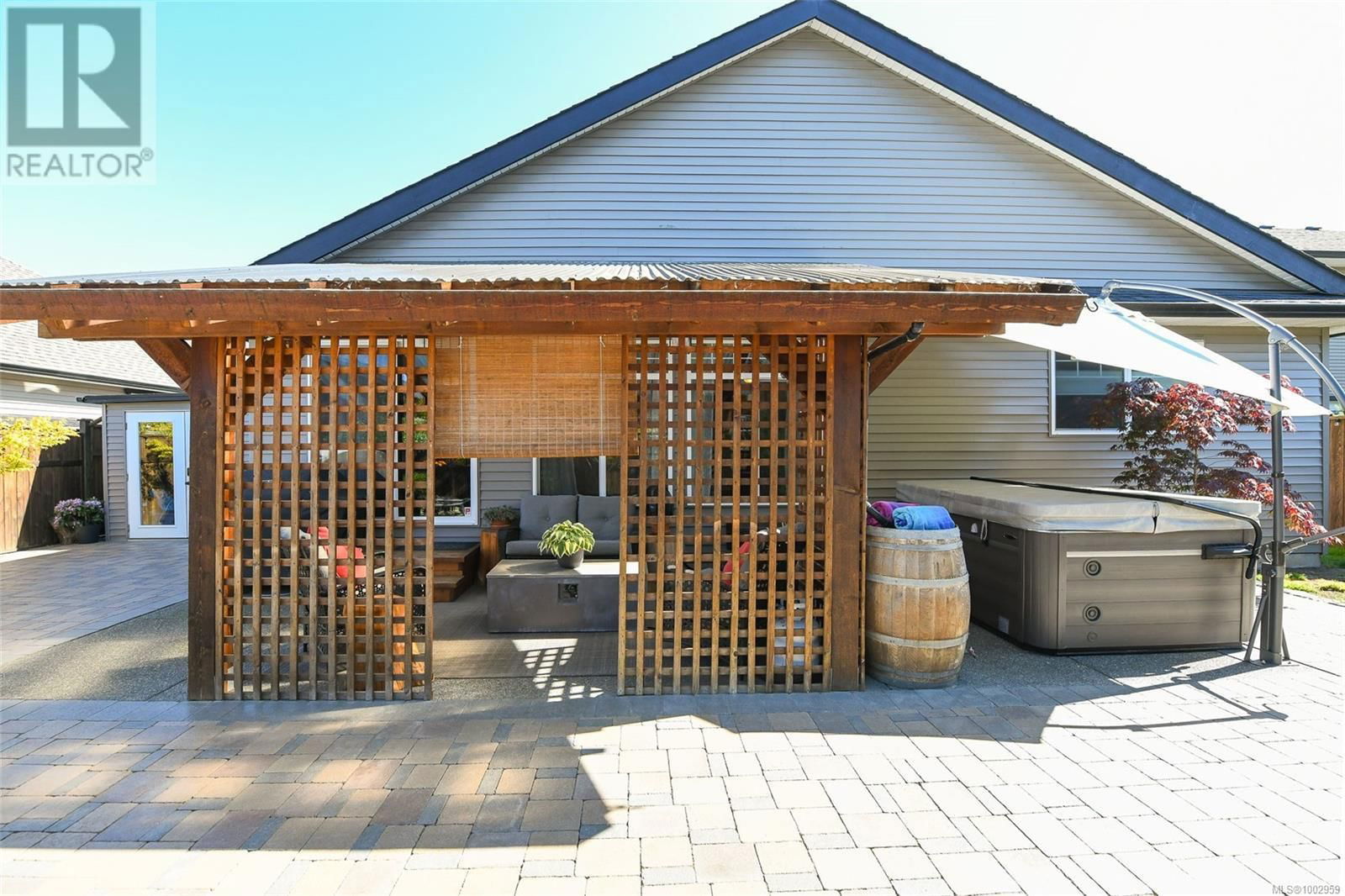 2664 RYDAL AVENUE Image 40