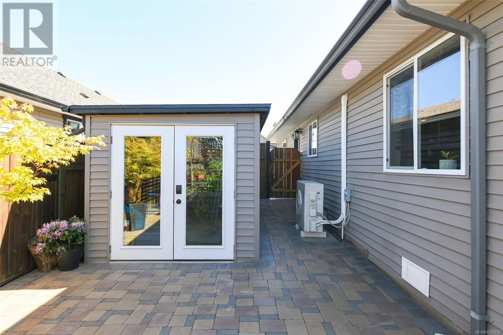 2664 RYDAL AVENUE Image 47