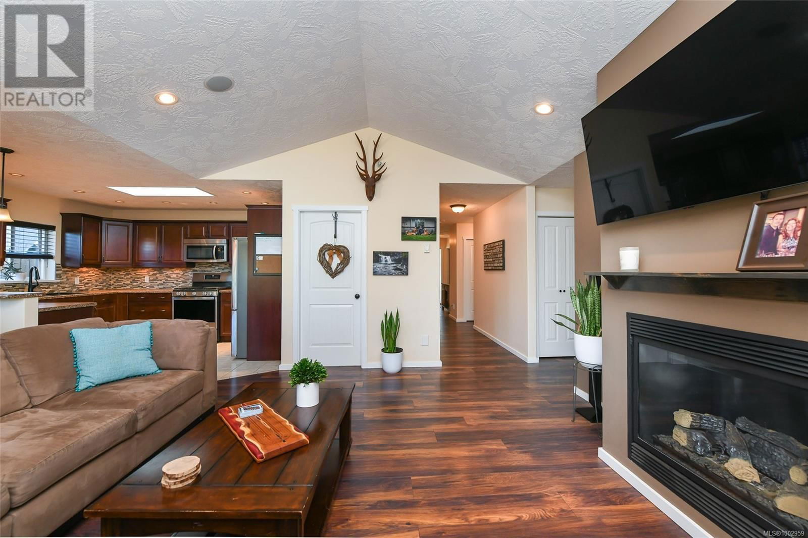 2664 RYDAL AVENUE Image 7