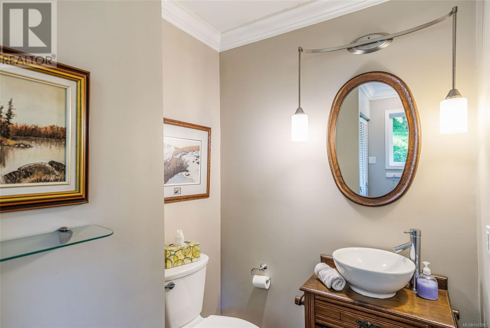 1023 HARLEQUIN ROAD Image 33