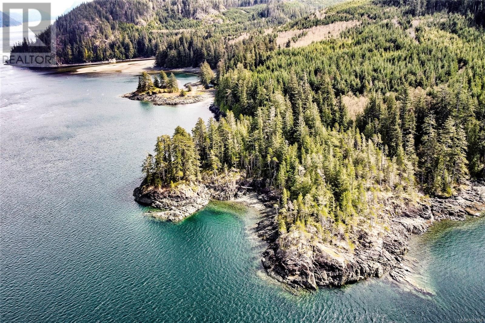  Humpback Bay, Sayward, British Columbia V0P 1R0