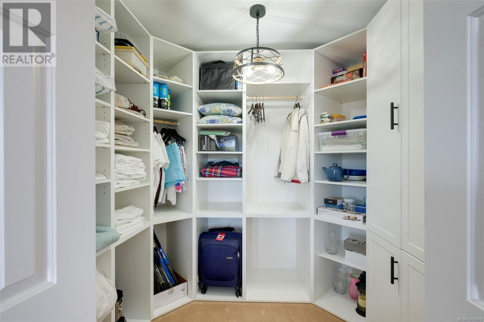 552 MARINE VIEW Image 32