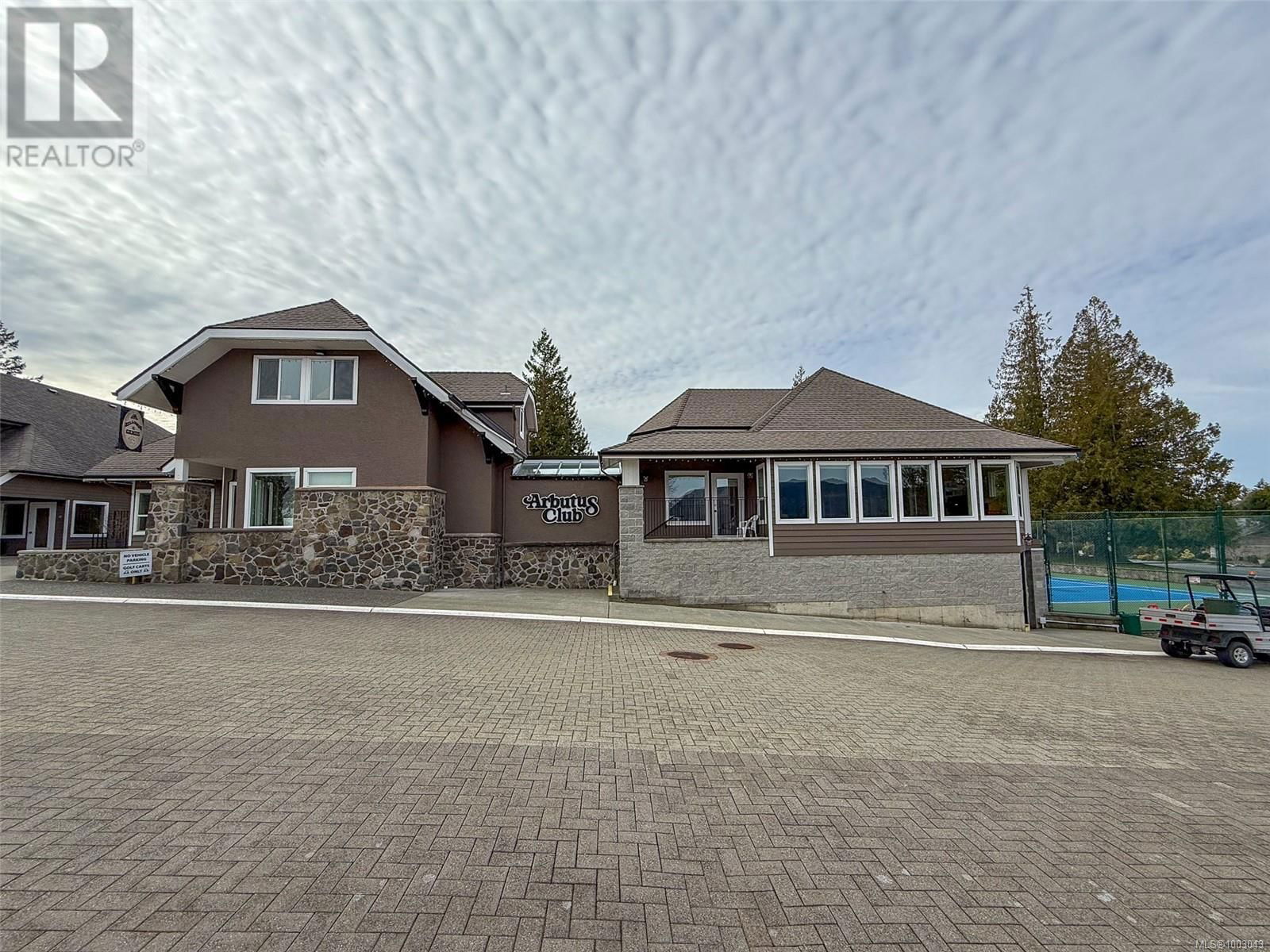 552 MARINE VIEW Image 47