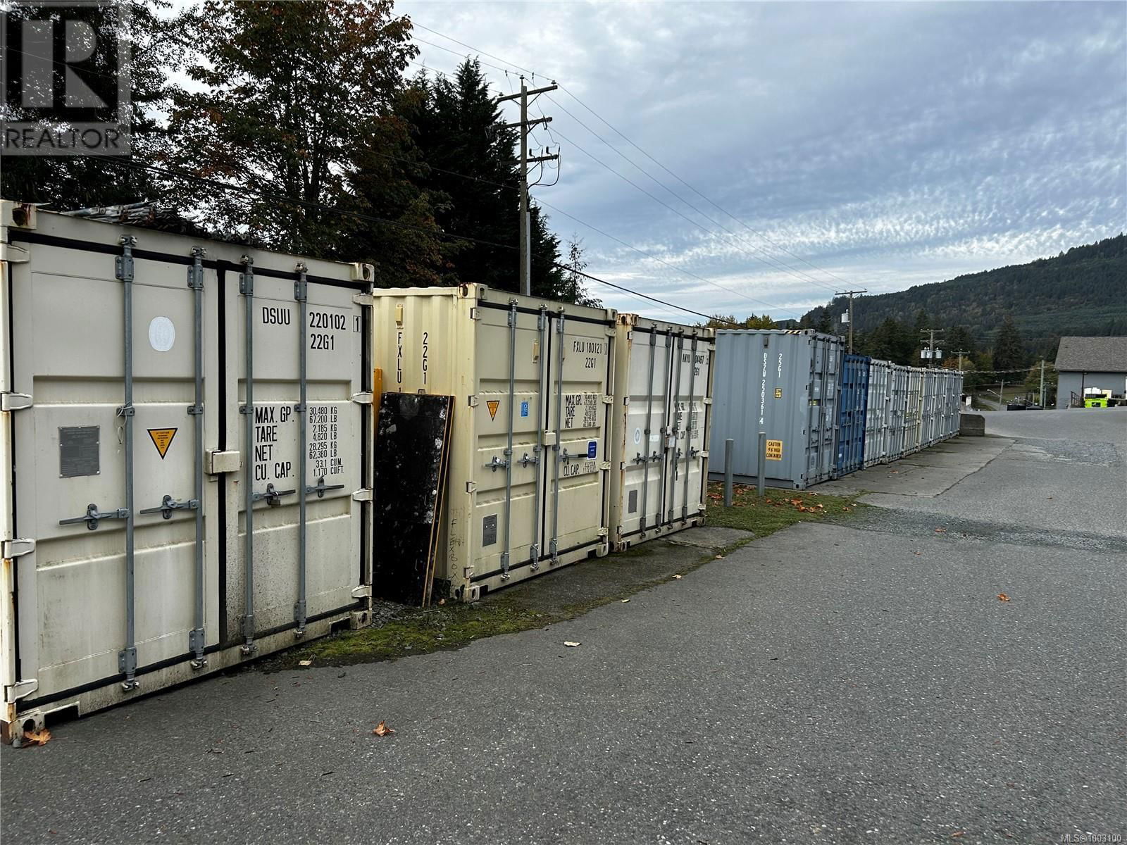 2935 SPROTT ROAD Image 19