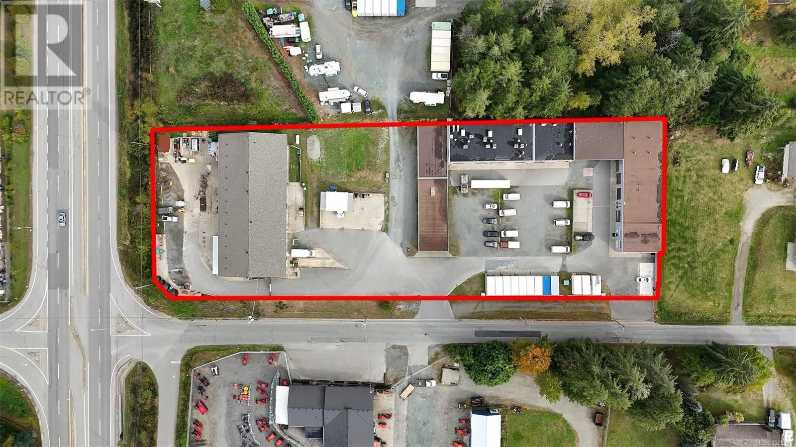 2935 SPROTT ROAD Image 2