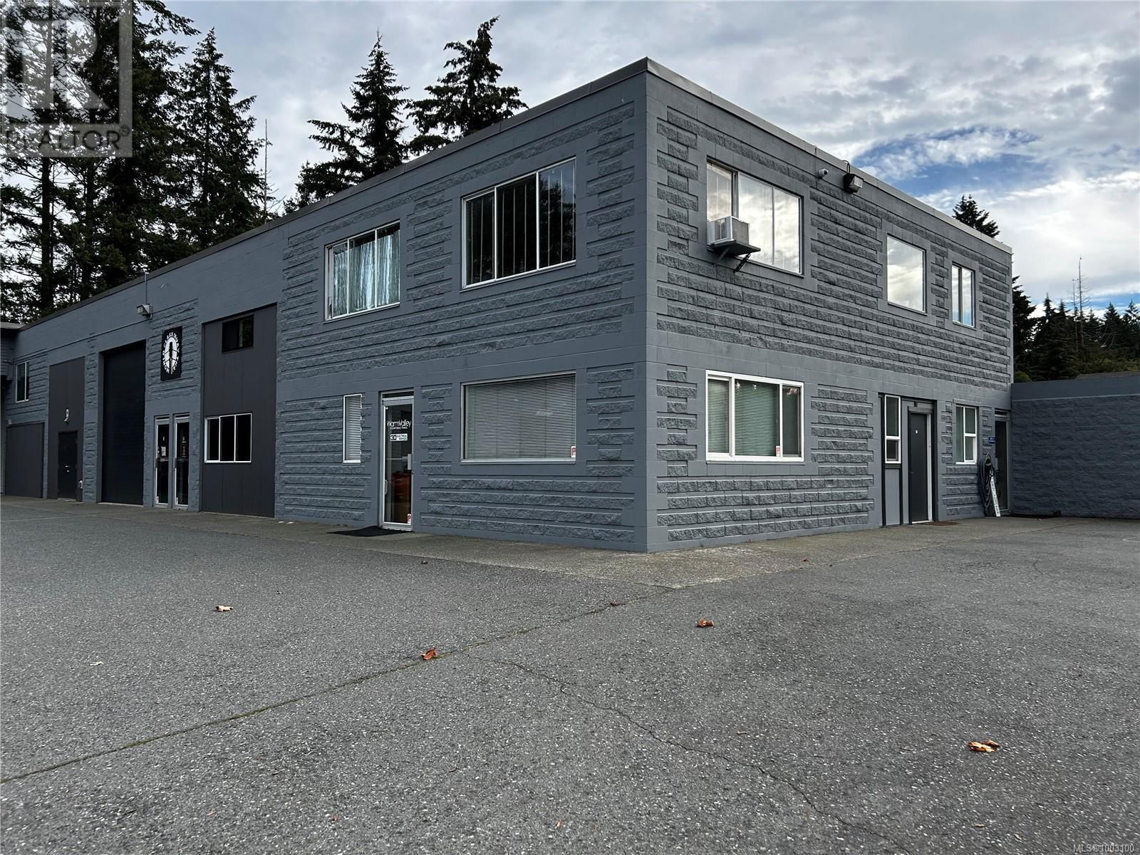 2935 SPROTT ROAD Image 21