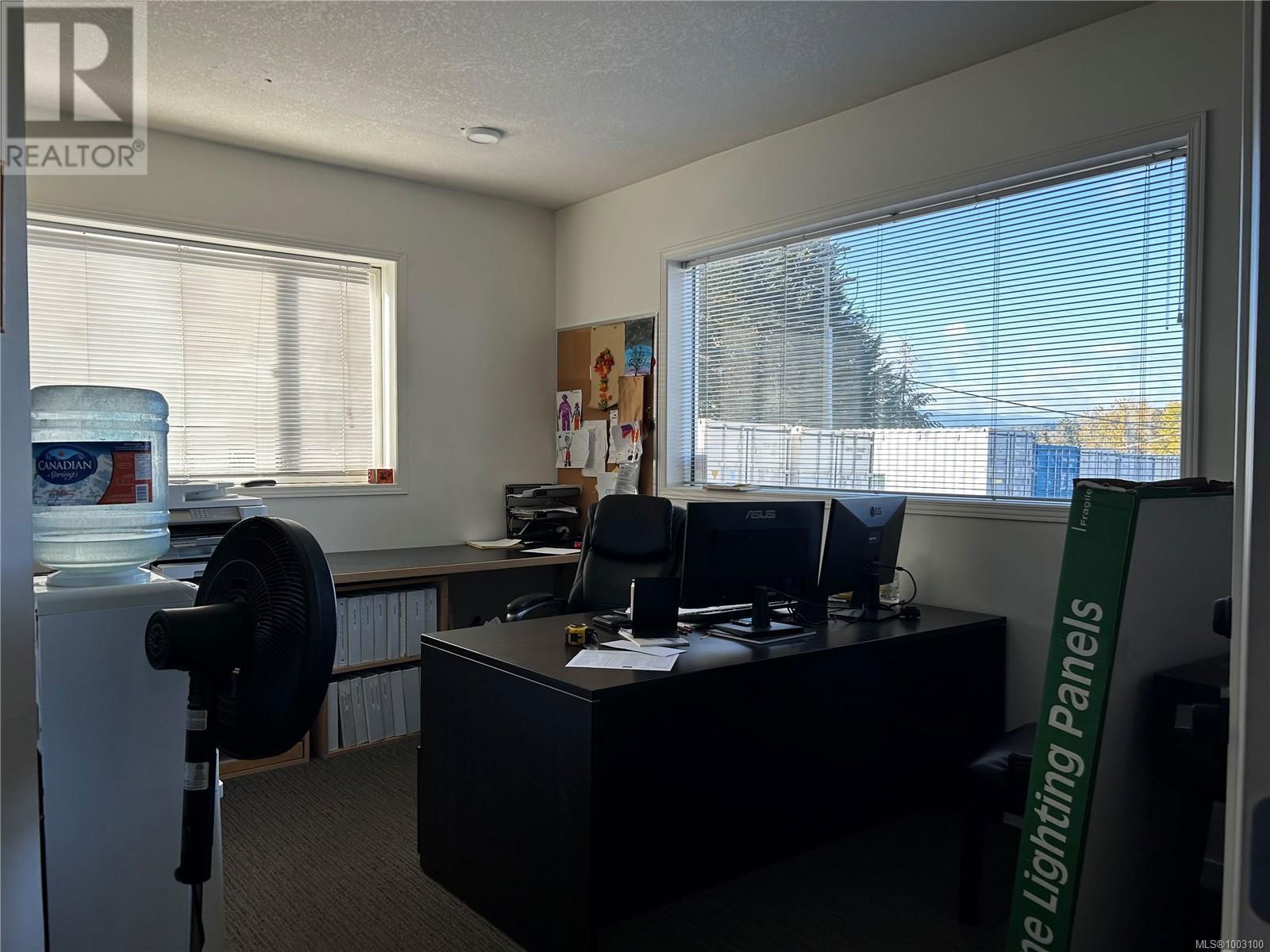2935 SPROTT ROAD Image 28
