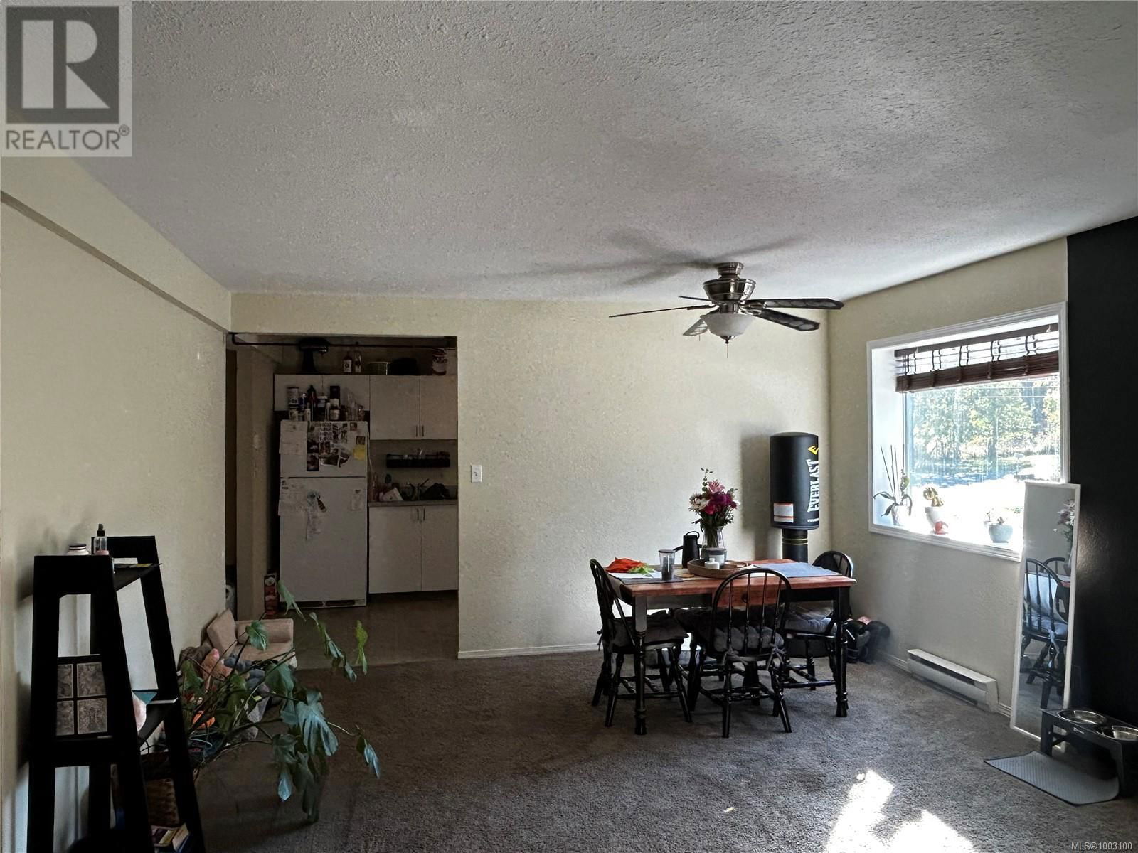 2935 SPROTT ROAD Image 32