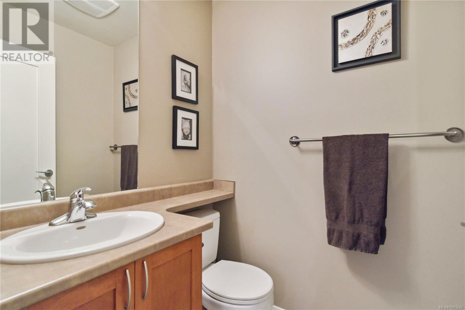 106 - 635 BROOKSIDE ROAD Image 18