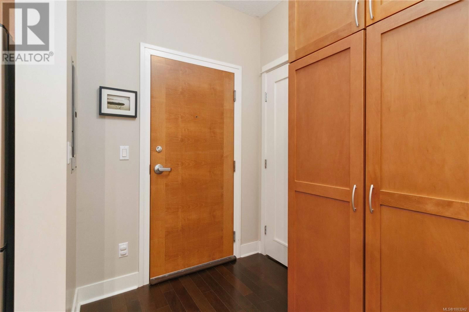 106 - 635 BROOKSIDE ROAD Image 20