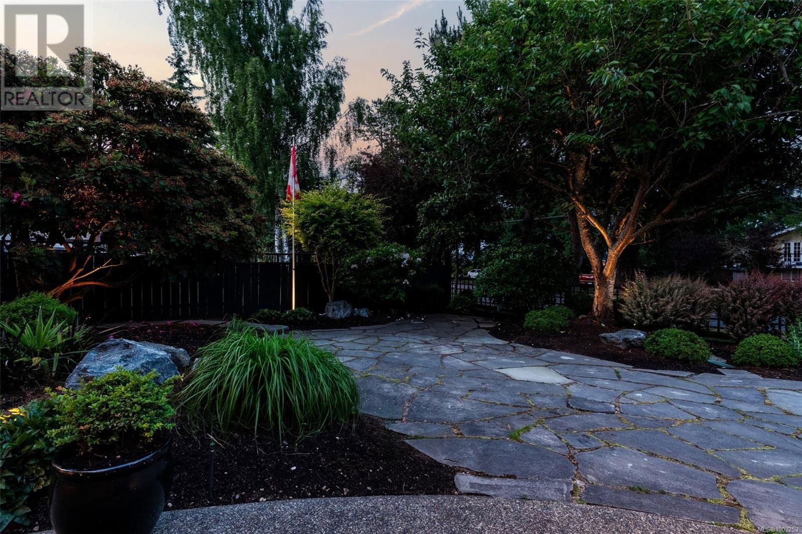 2013 FERNDALE ROAD Image 10