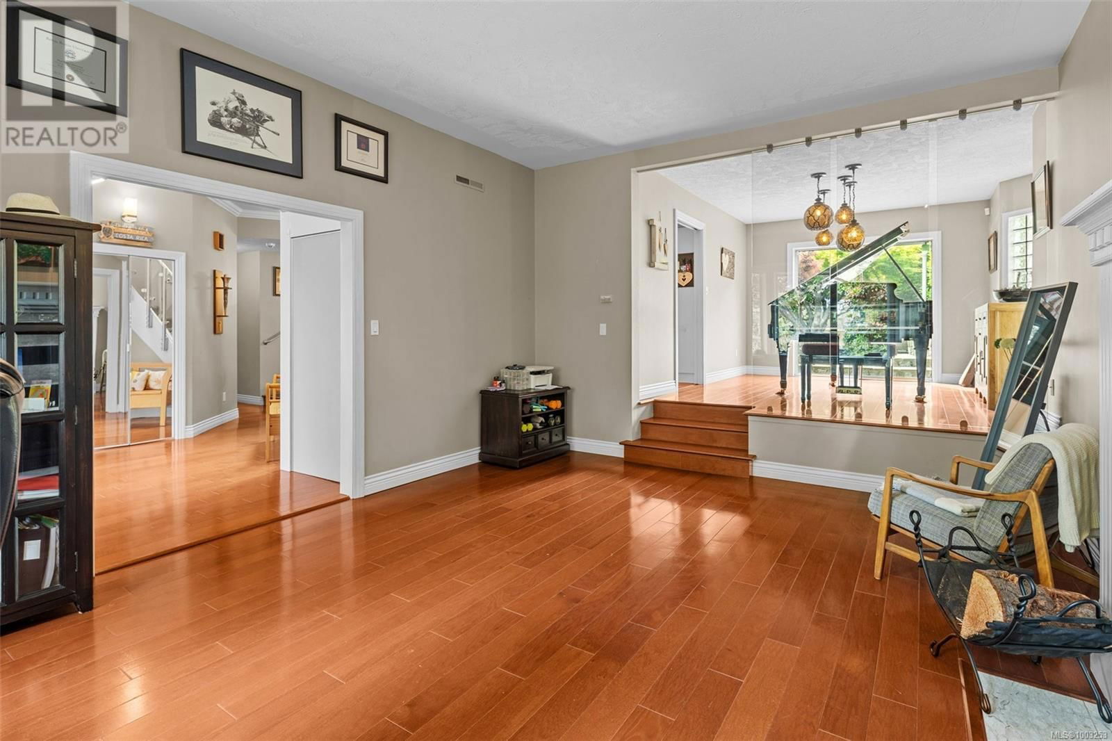 2013 FERNDALE ROAD Image 21