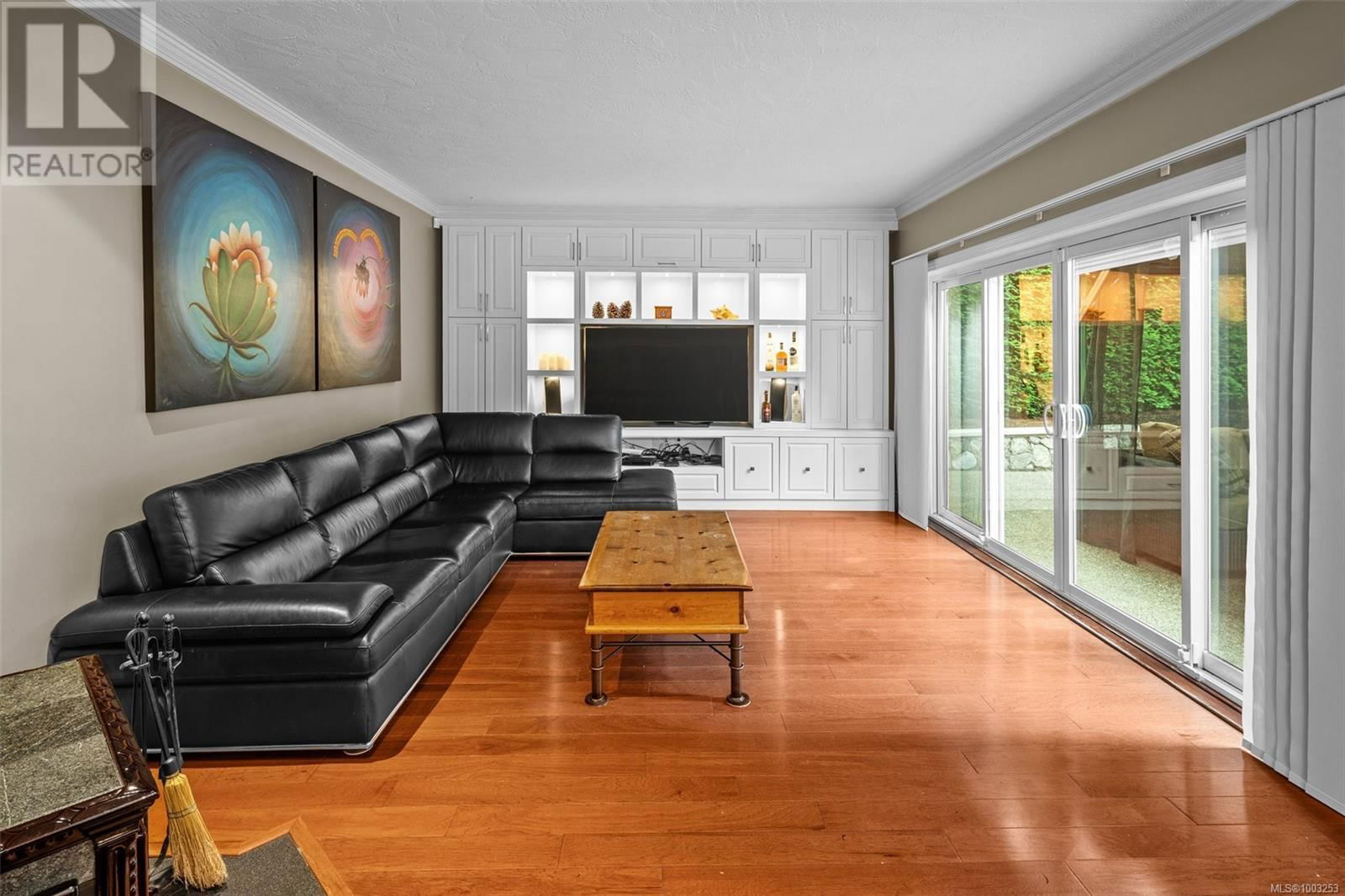 2013 FERNDALE ROAD Image 31