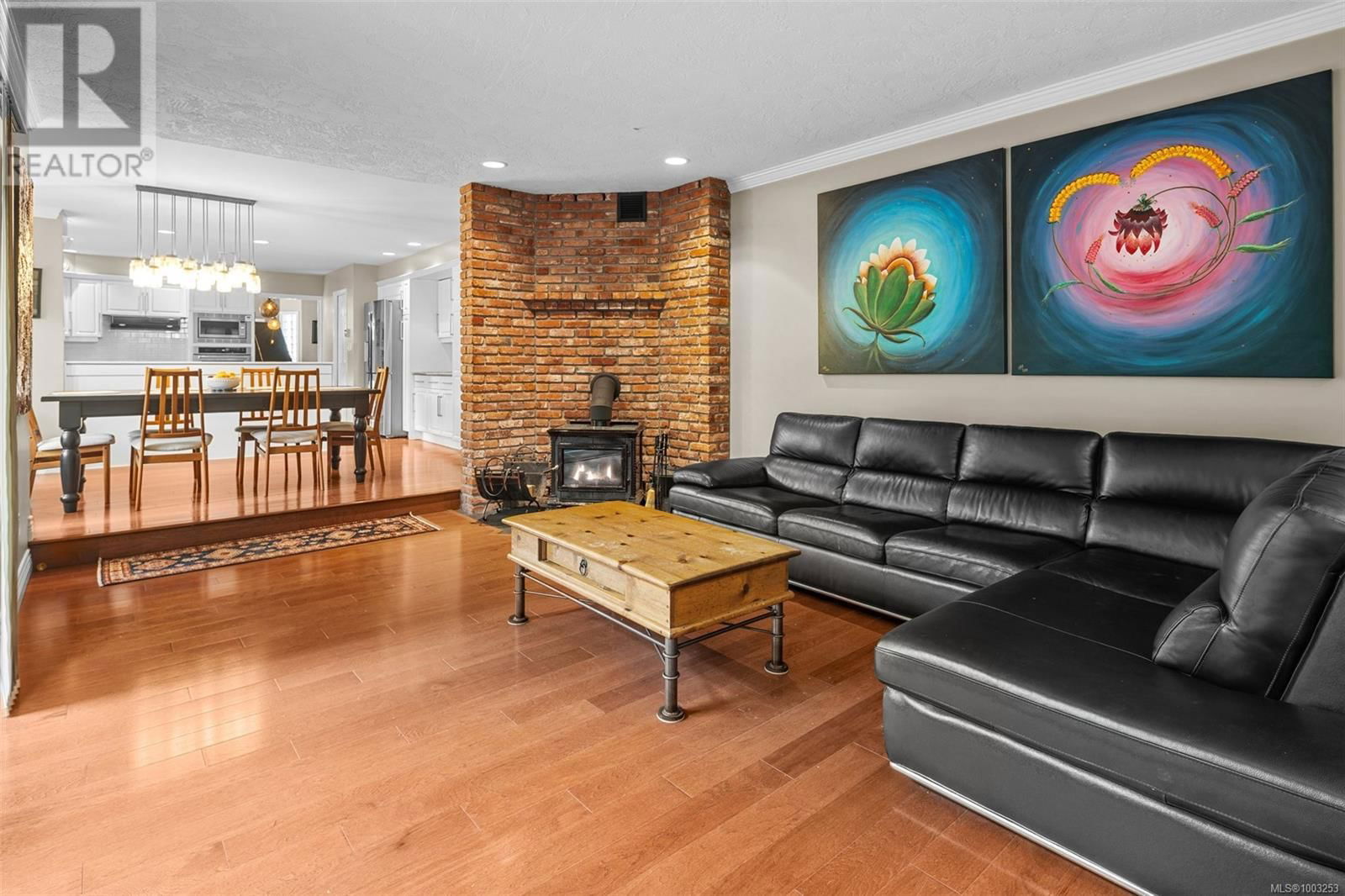 2013 FERNDALE ROAD Image 32