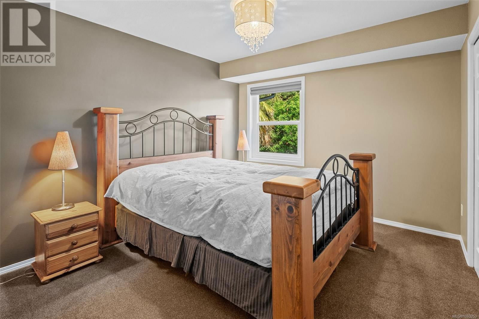 2013 FERNDALE ROAD Image 46