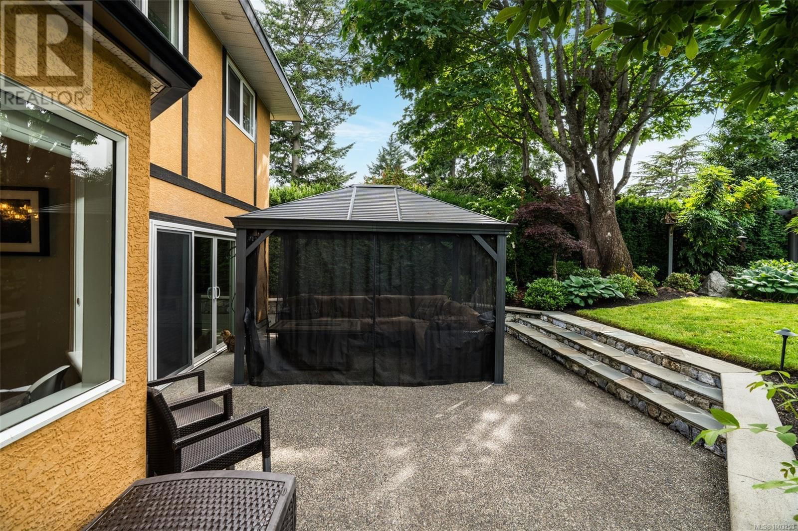 2013 FERNDALE ROAD Image 59