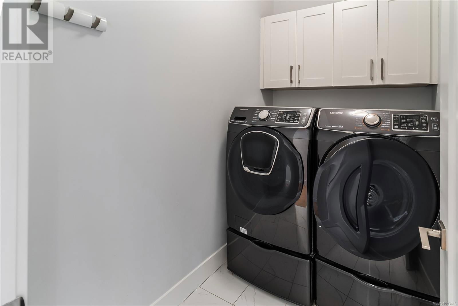 552 RIDGE POINTE PLACE Image 35