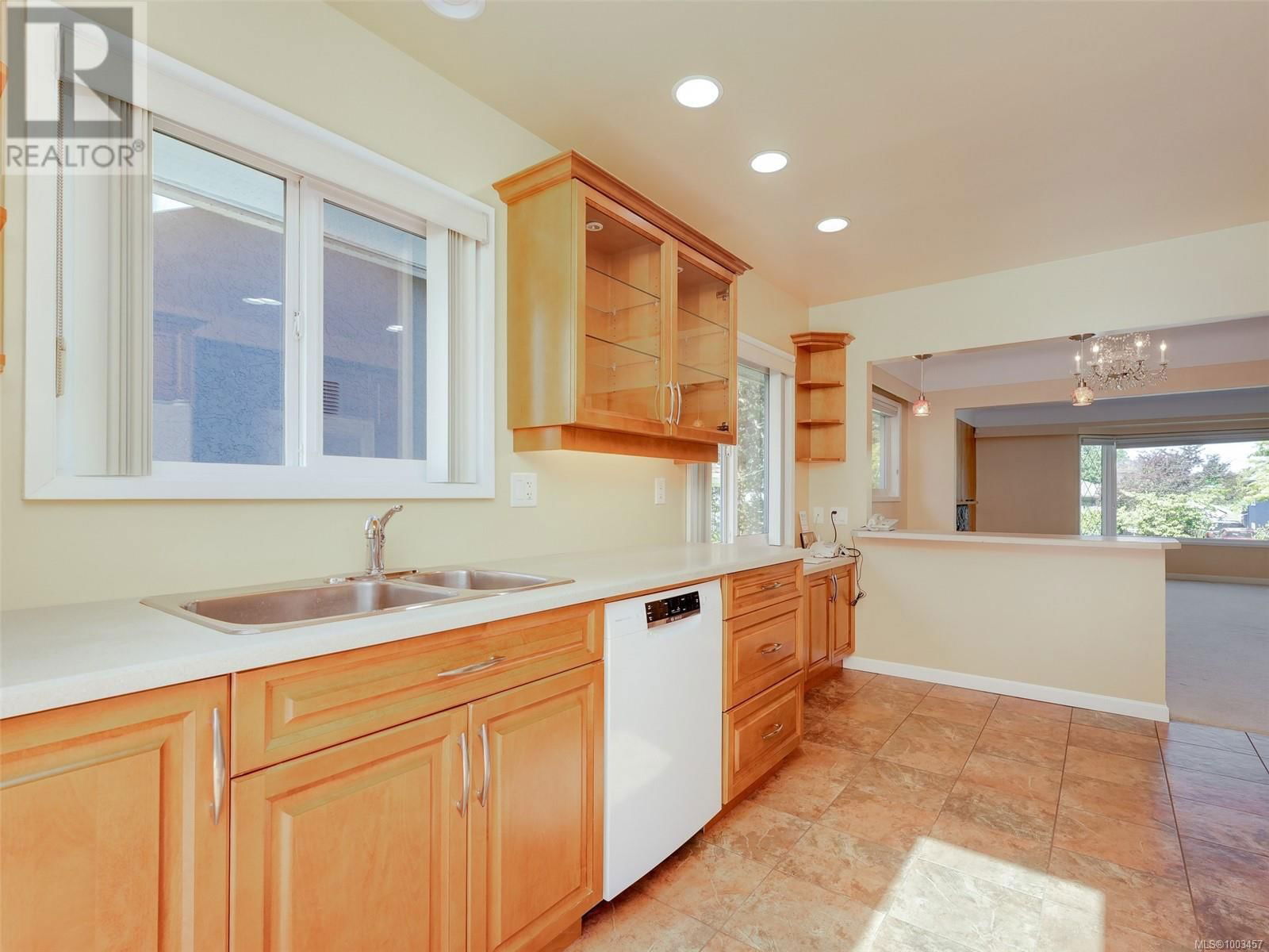 2925 FOUL BAY ROAD Image 13