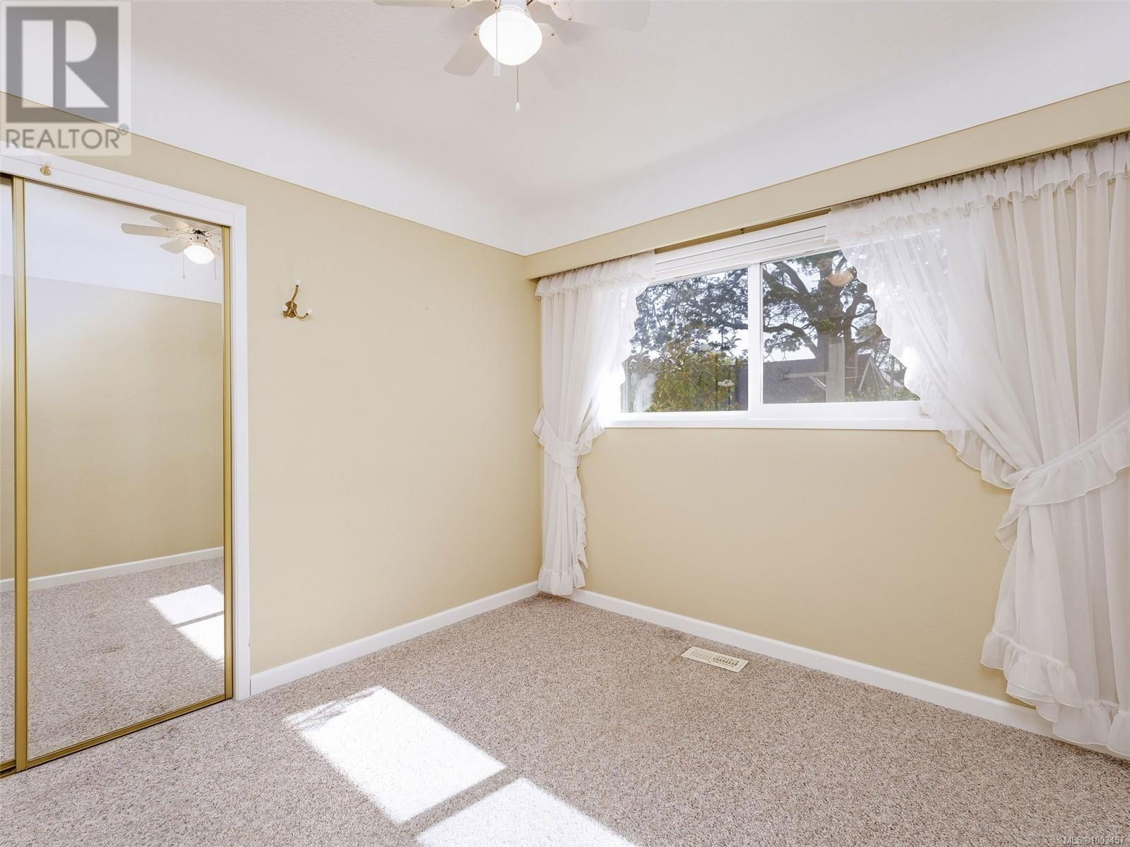 2925 FOUL BAY ROAD Image 23
