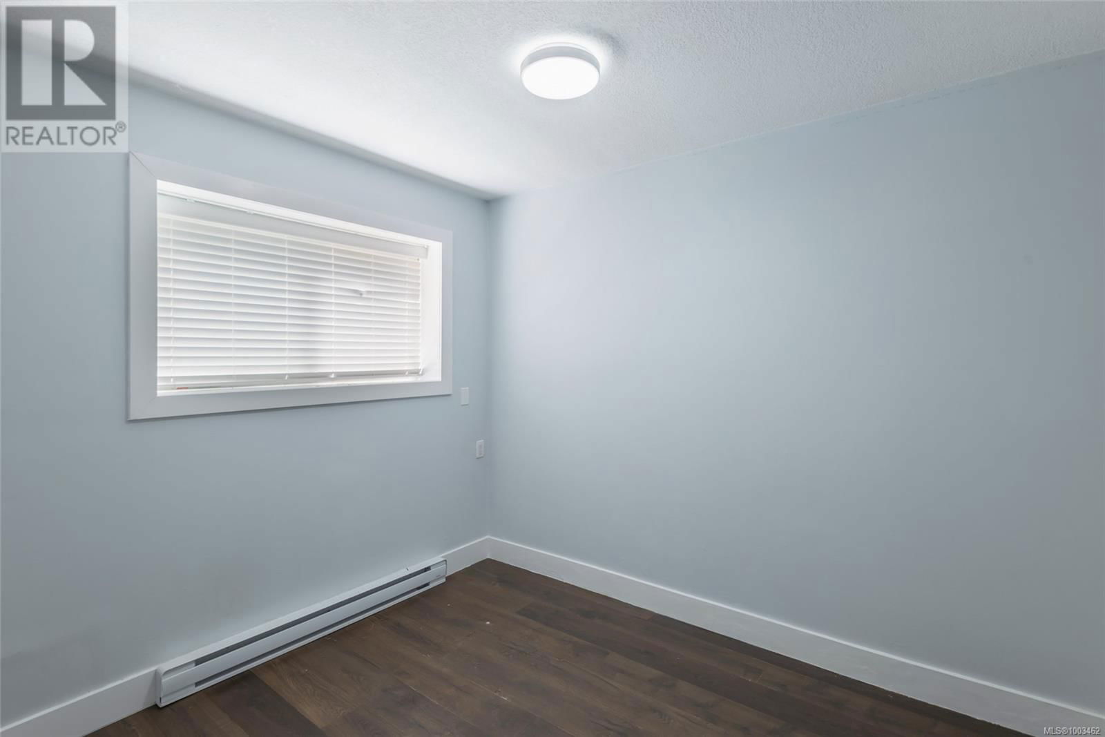 3528 7TH AVENUE Image 15