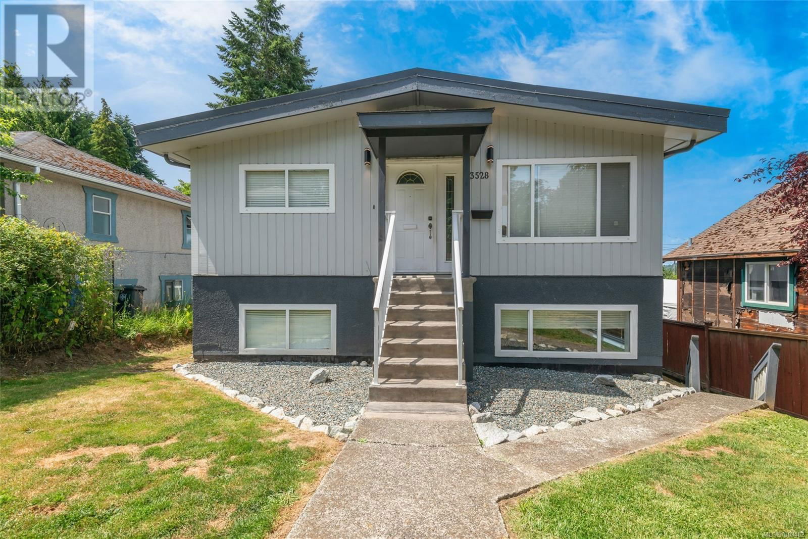3528 7TH AVENUE Image 23