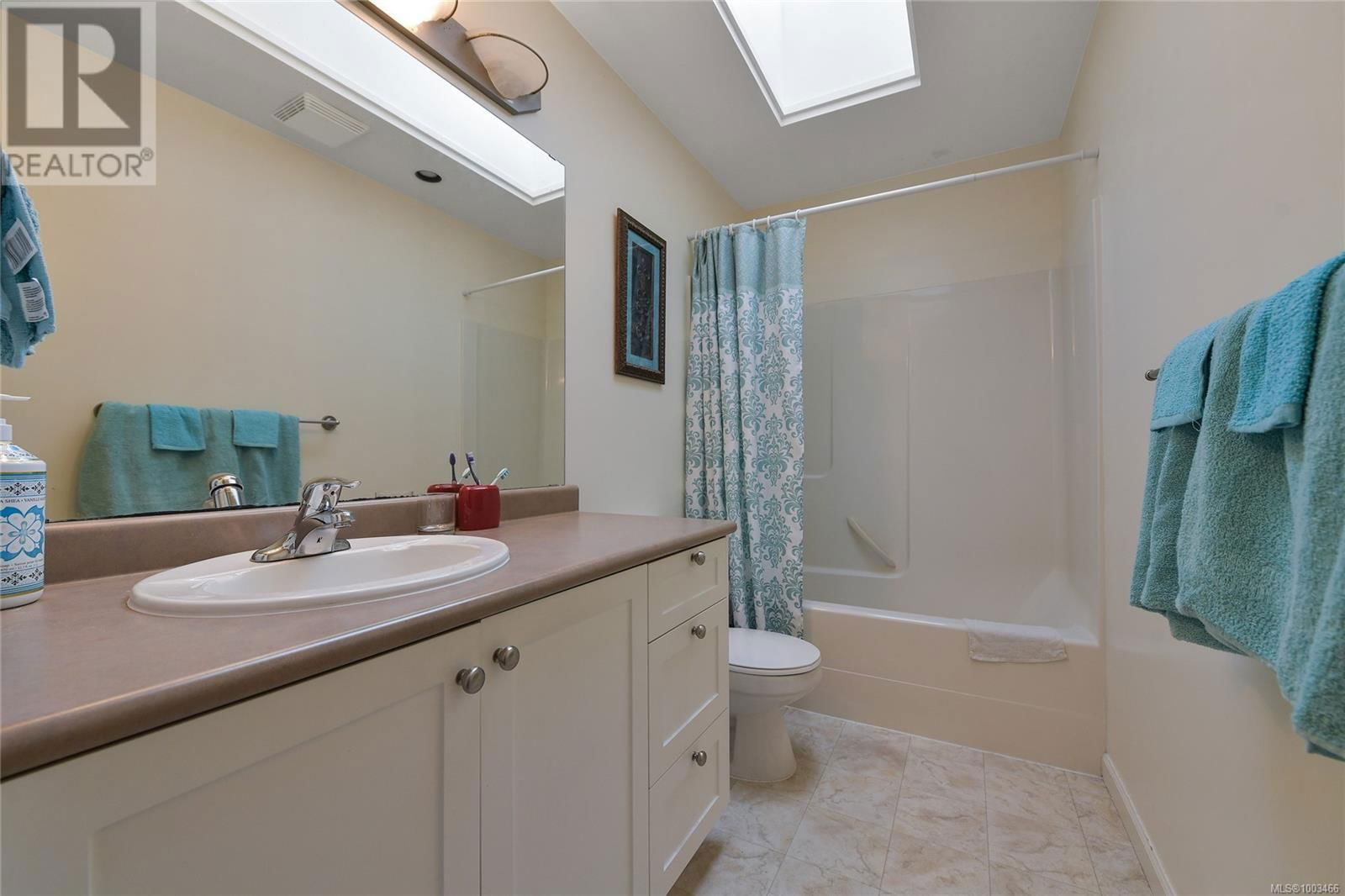 2408 SUNRIVER WAY Image 26