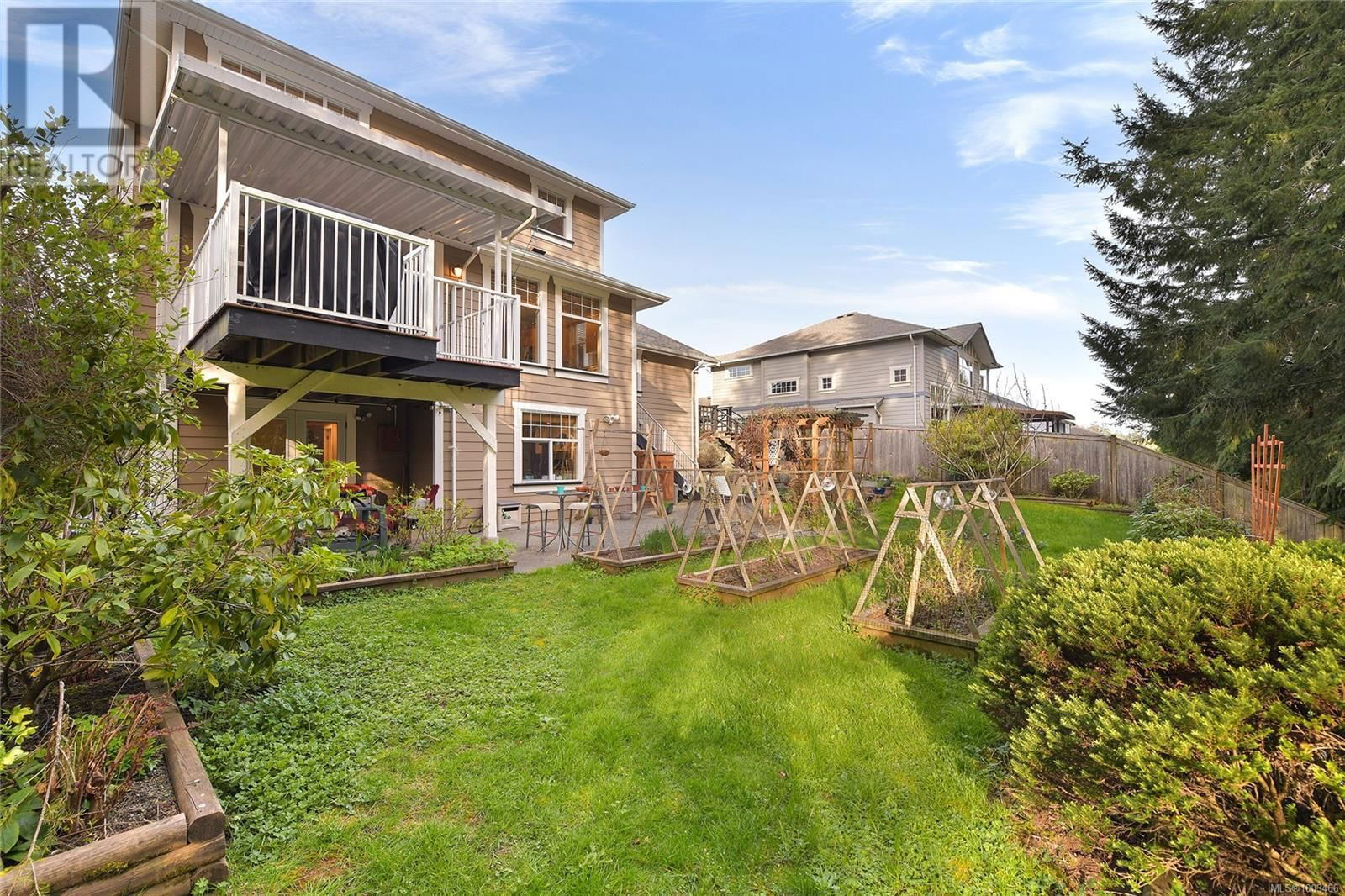 2408 SUNRIVER WAY Image 35