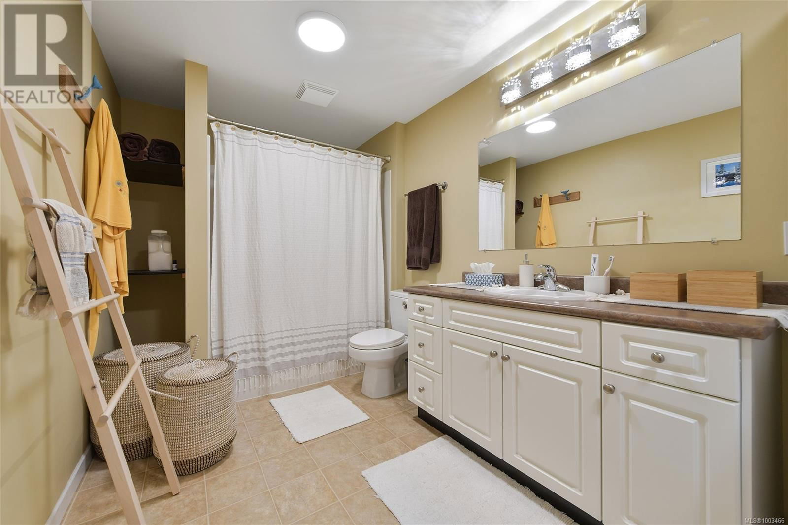 2408 SUNRIVER WAY Image 47